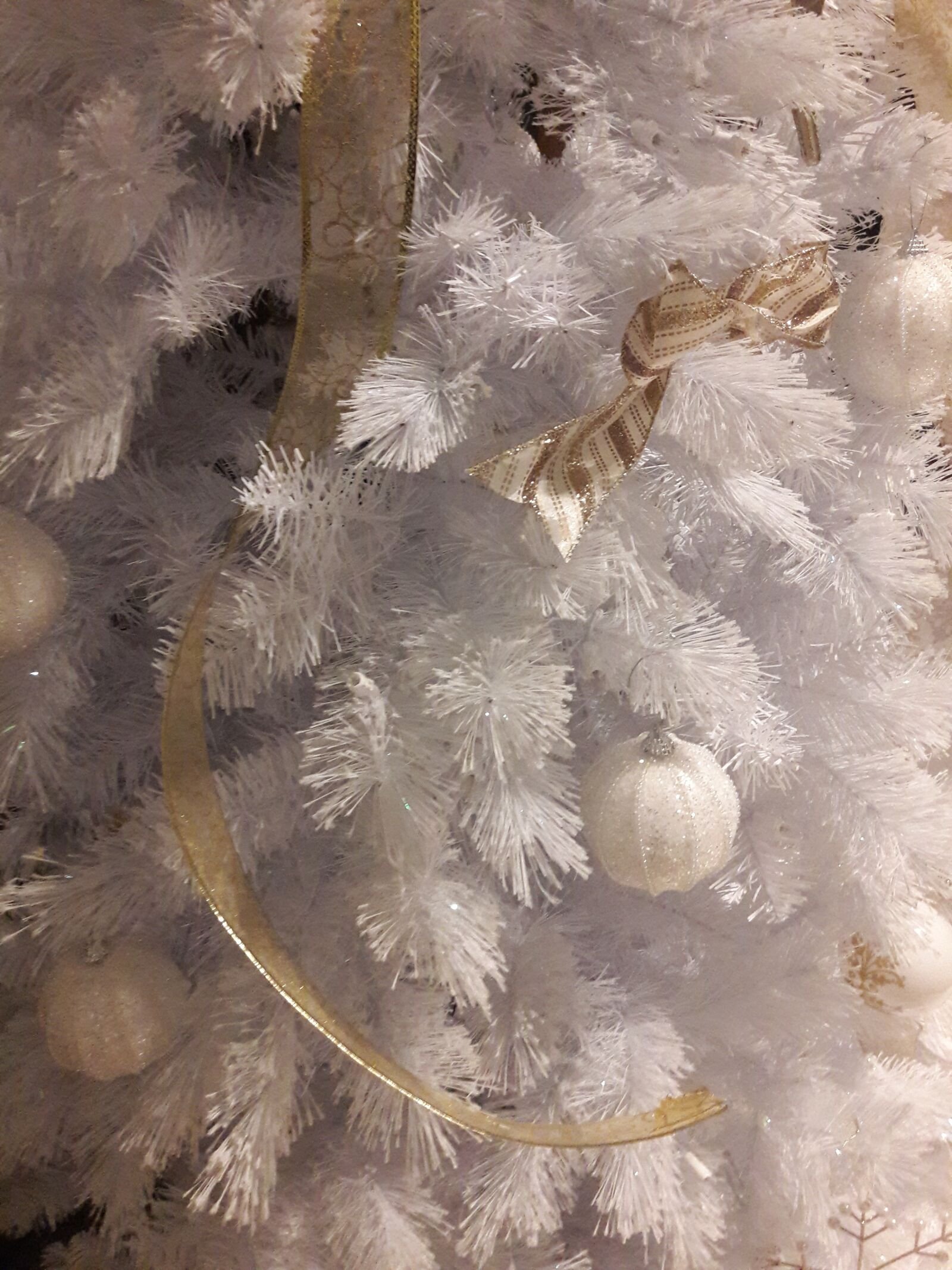 Samsung Galaxy J7 sample photo. Christmas, three, decoration photography