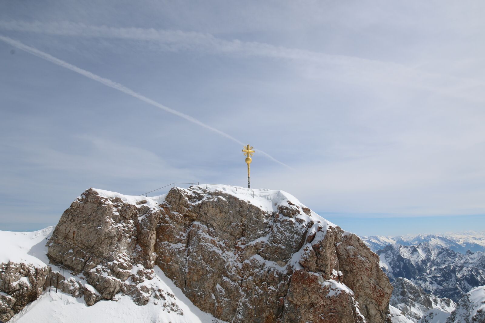 Canon EOS 70D + Canon EF 16-35mm F4L IS USM sample photo. Nature, mountains, summit cross photography