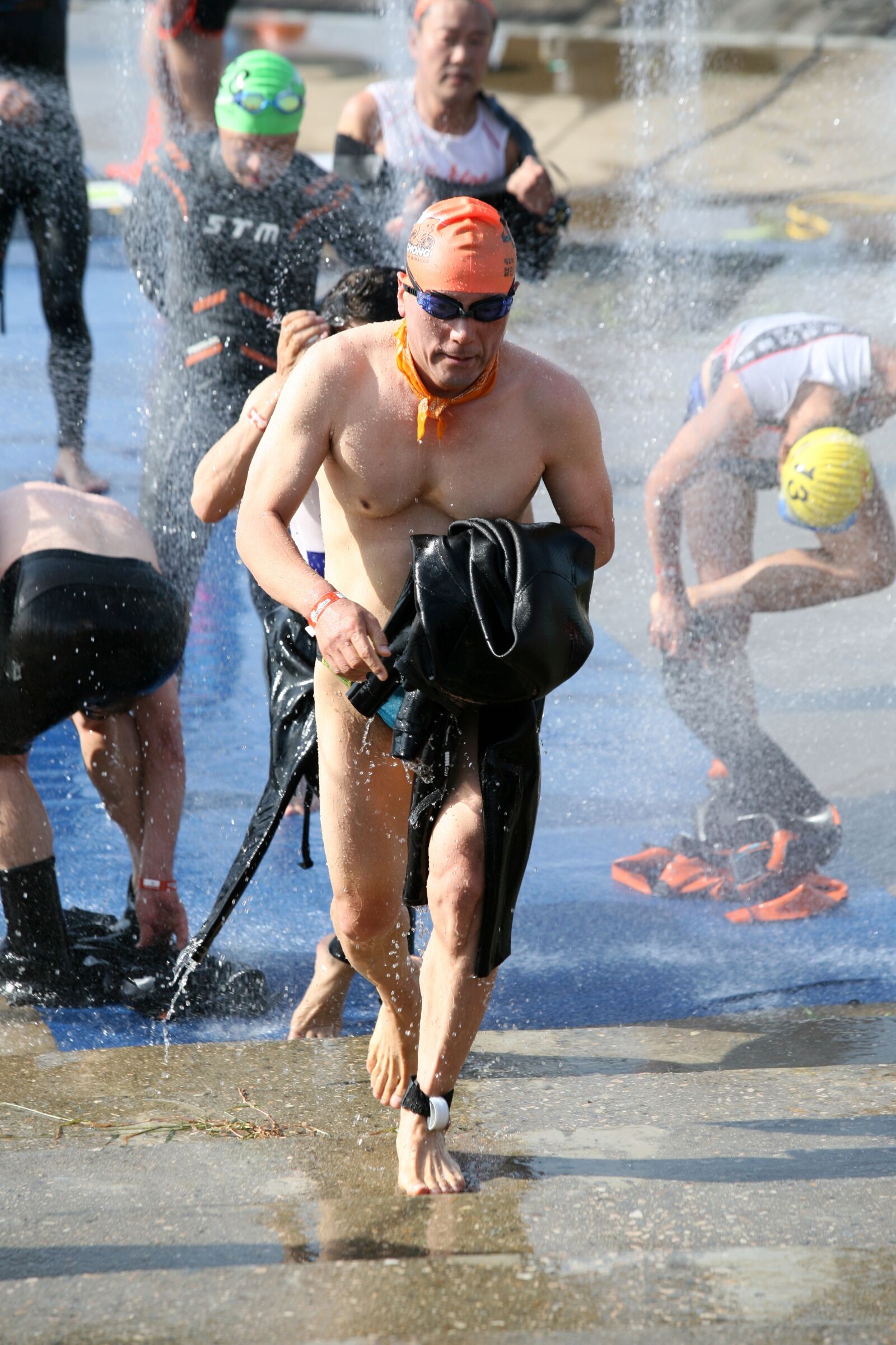 Canon EOS 5D sample photo. Iron man 3, swimming, exercise photography