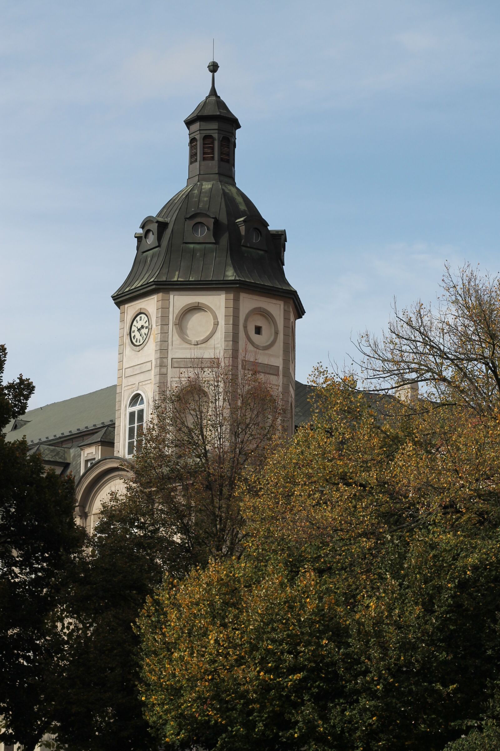 Canon EOS 1100D (EOS Rebel T3 / EOS Kiss X50) + Canon EF 50mm F1.8 II sample photo. Pilsen, svk, scientific library photography