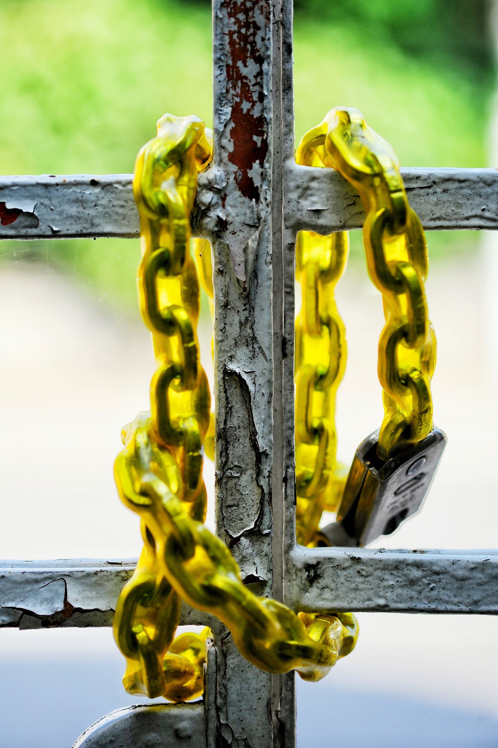 Nikon D700 sample photo. Iron, rust, texture photography