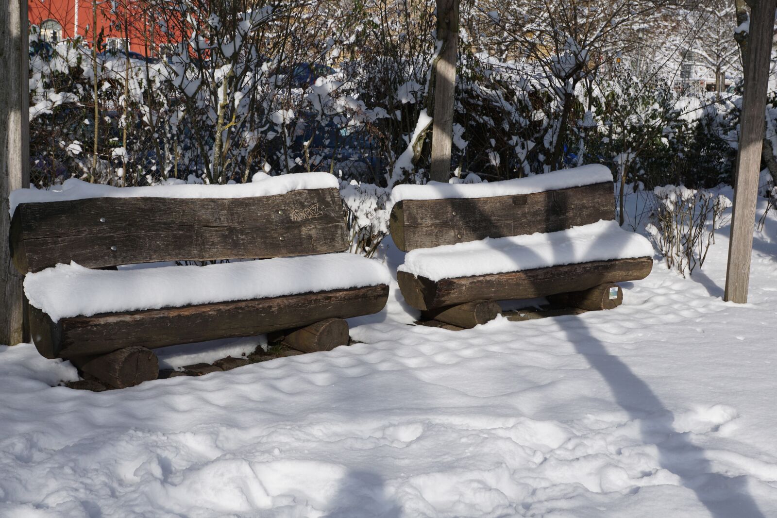 Sony DT 16-50mm F2.8 SSM sample photo. Snow, winter, bank photography