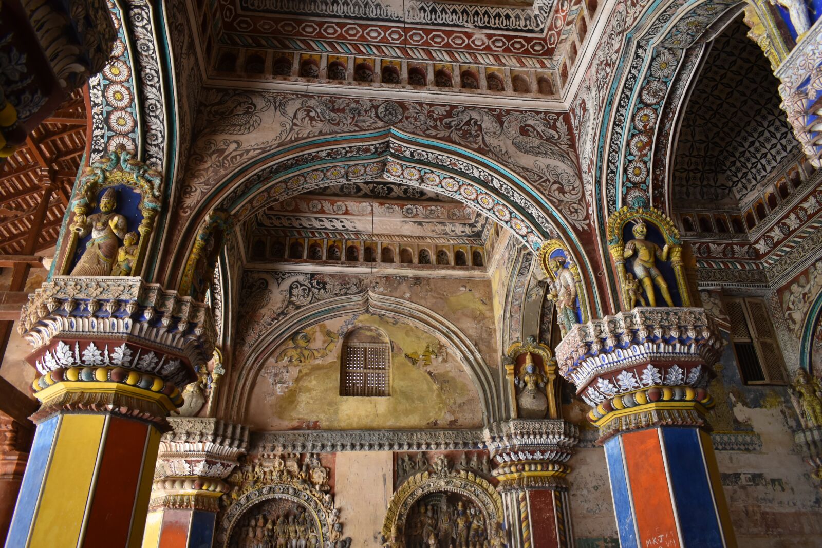Nikon D5500 sample photo. Thanjavur, palace, shivaji thrown photography