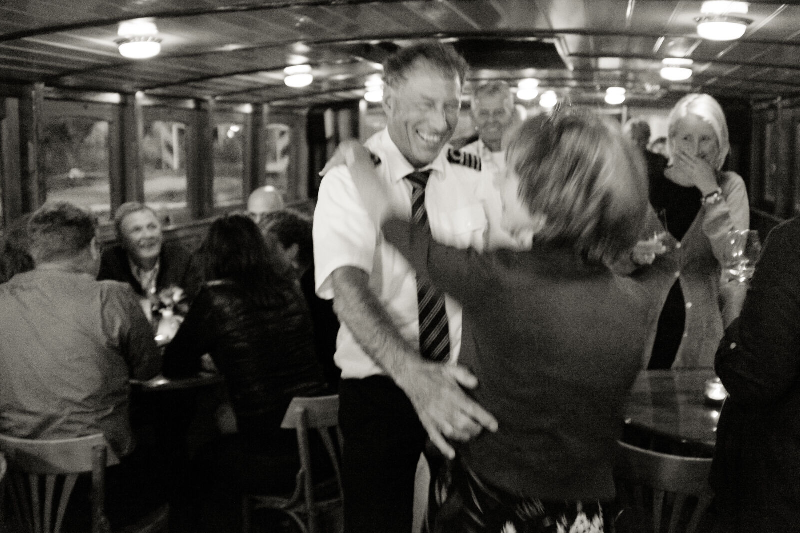 Fujifilm X100T sample photo. Captain, dance photography