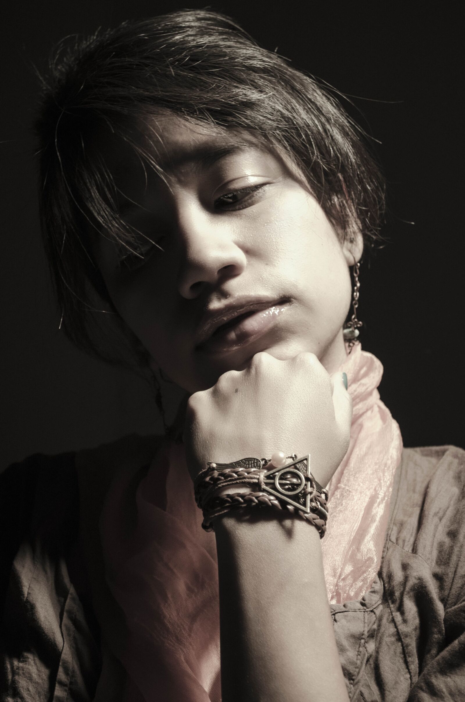Nikon D5100 sample photo. Black and white, soft photography