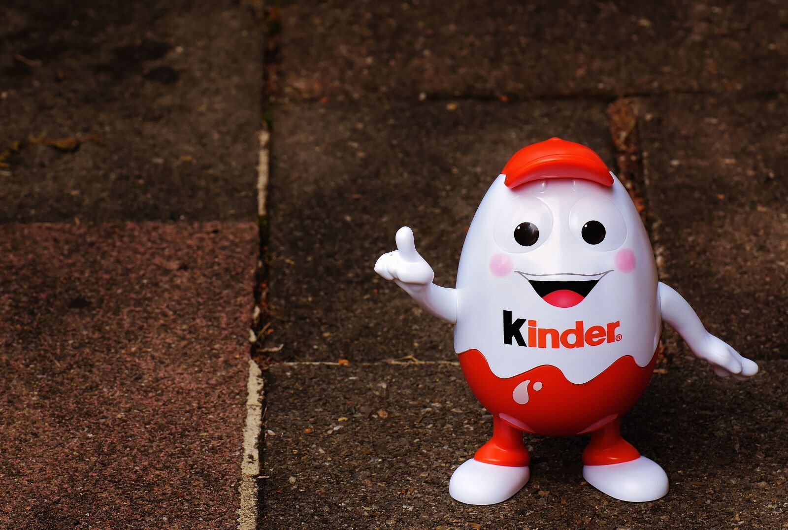 Nikon D7200 sample photo. Kids chocolate, children, egg photography