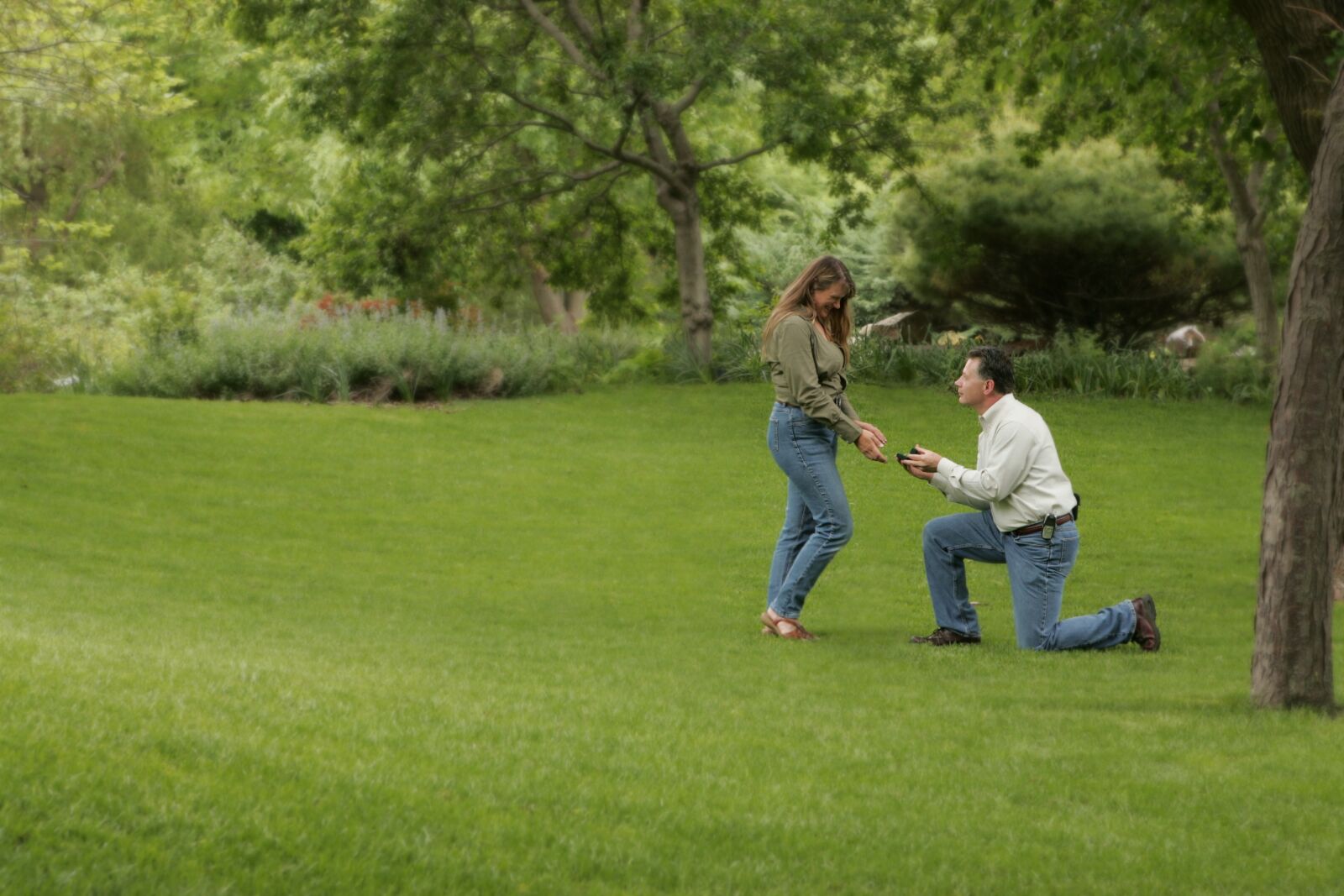 Canon EOS-1D Mark II sample photo. Engagement, wedding, proposal photography