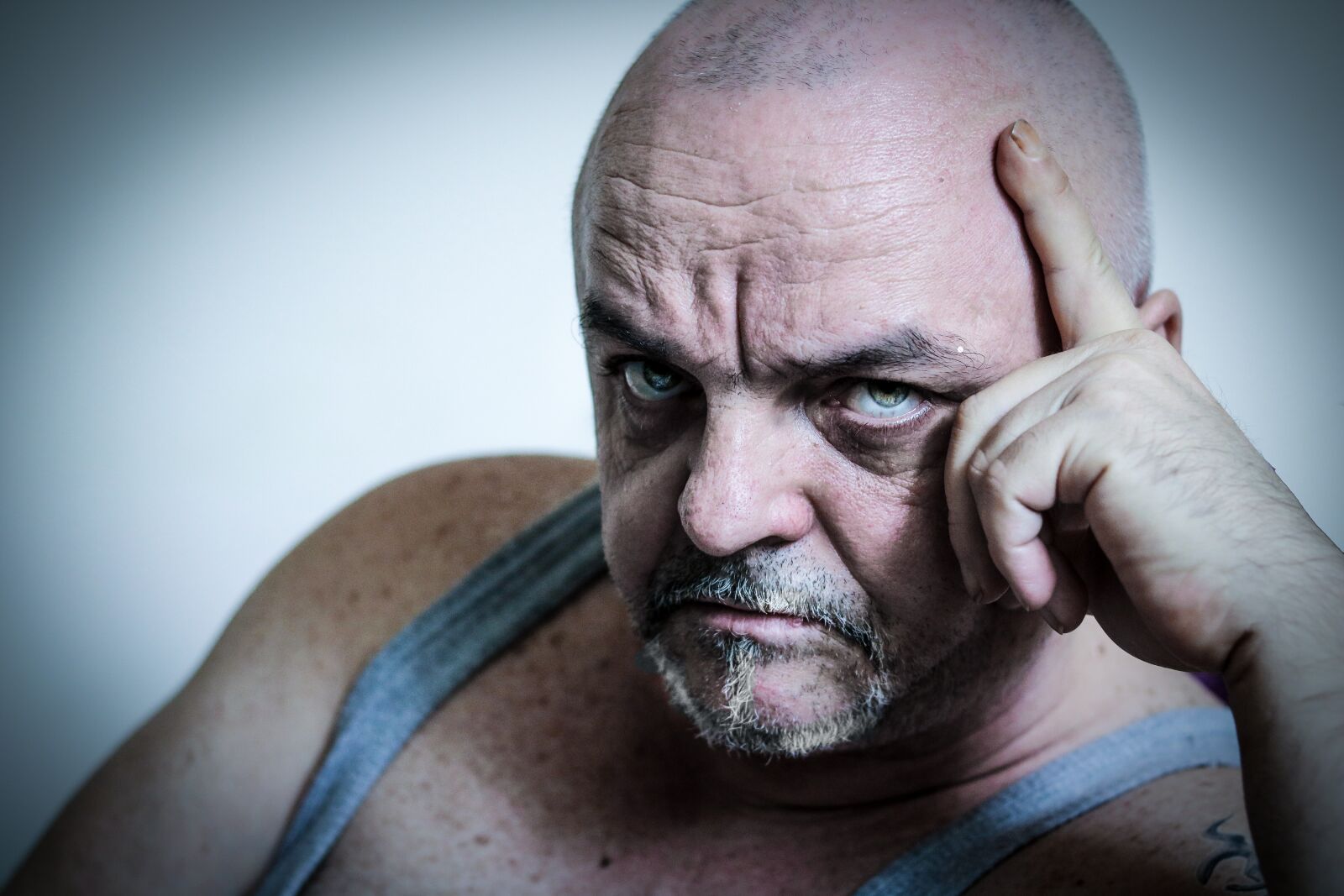 Canon EOS 750D (EOS Rebel T6i / EOS Kiss X8i) sample photo. Self-portrait, man, dramatically photography