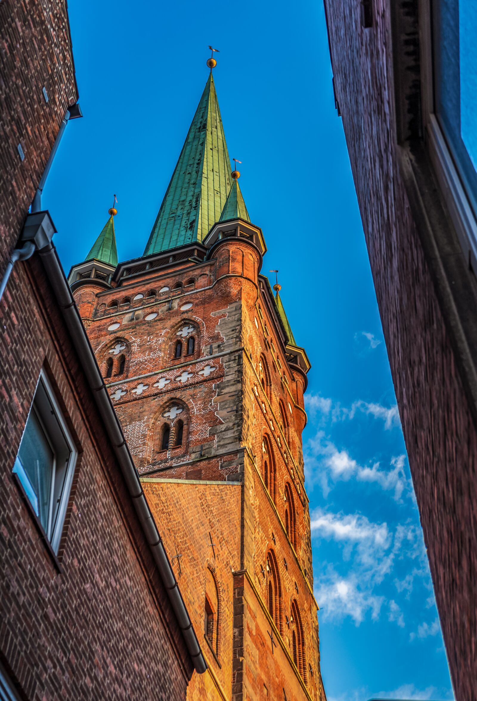 Sony a7 II + Sony FE 28-70mm F3.5-5.6 OSS sample photo. Building, church, architecture photography