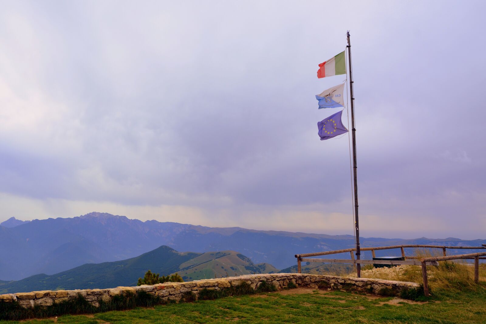 Nikon D7100 sample photo. Flag, summit, italy photography