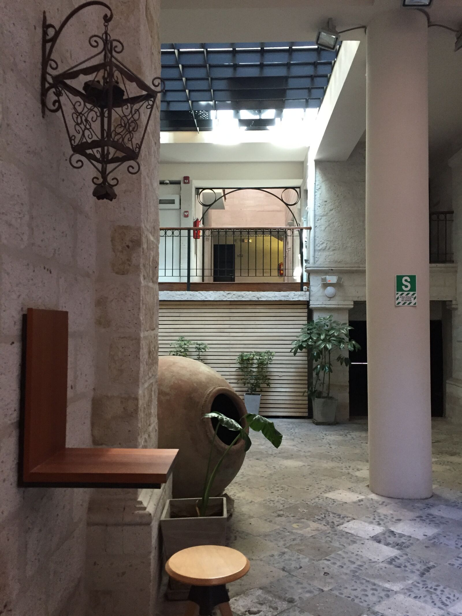 Apple iPhone 6 sample photo. Arequipa, historic centre, hotel photography
