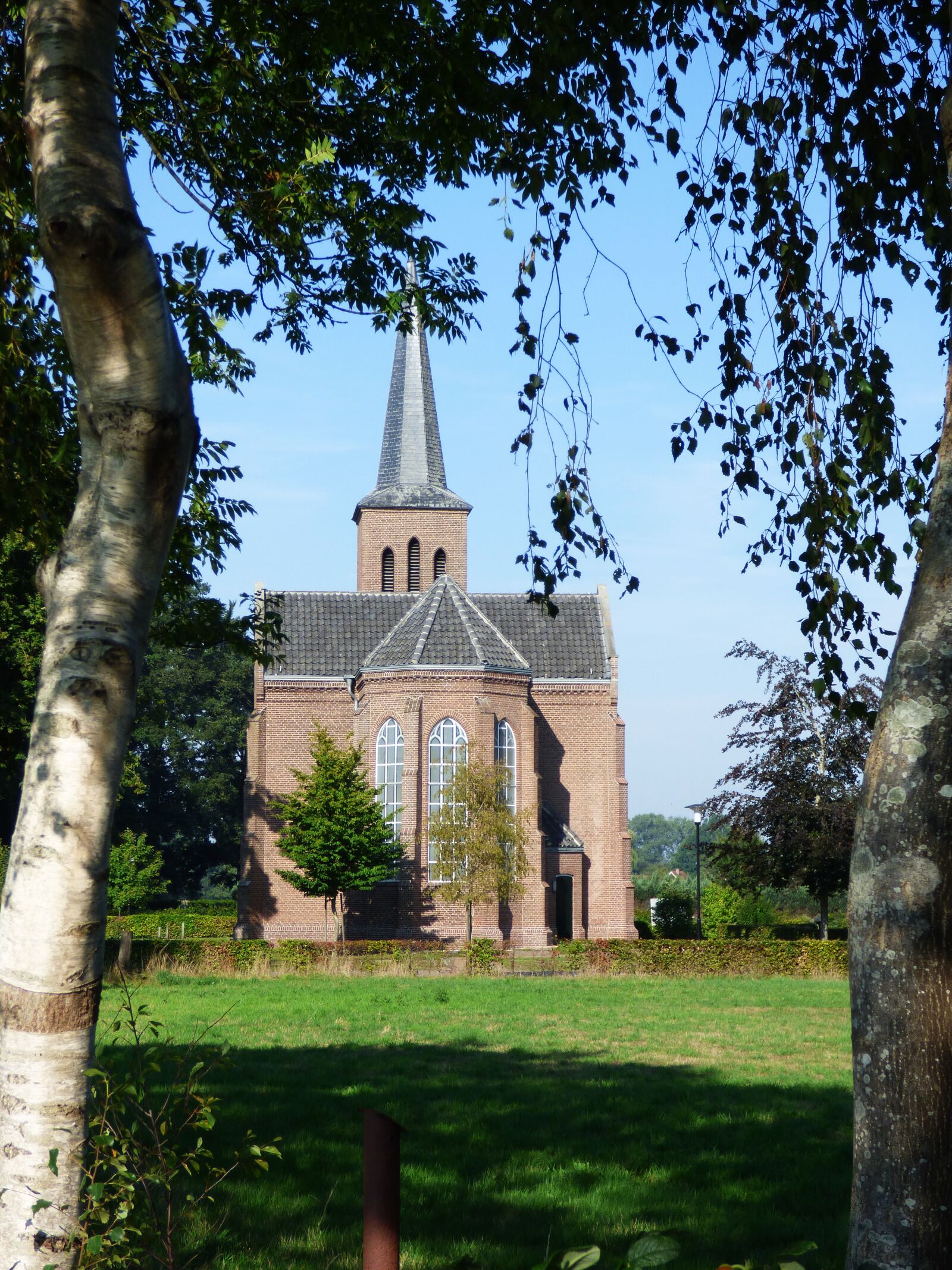Panasonic DMC-FZ72 sample photo. Church, summer, lower saxony photography