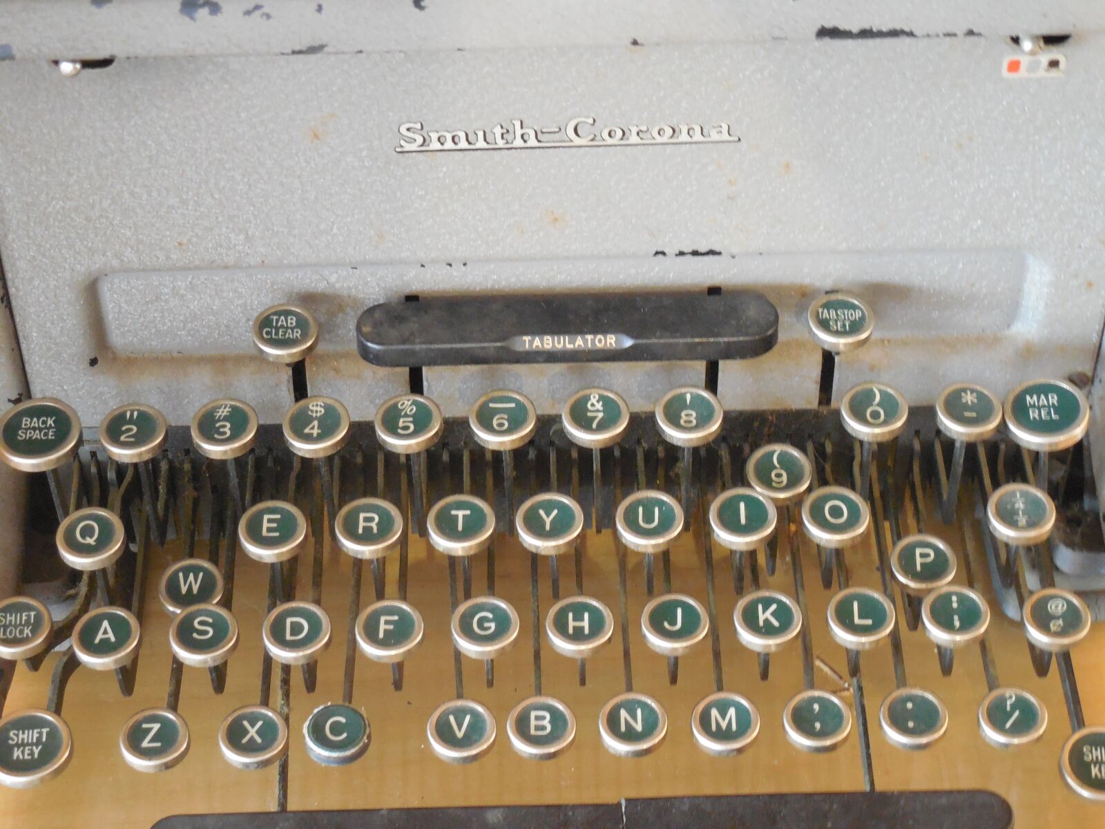 Nikon COOLPIX L620 sample photo. Typewriter, vintage, vintage typewriter photography