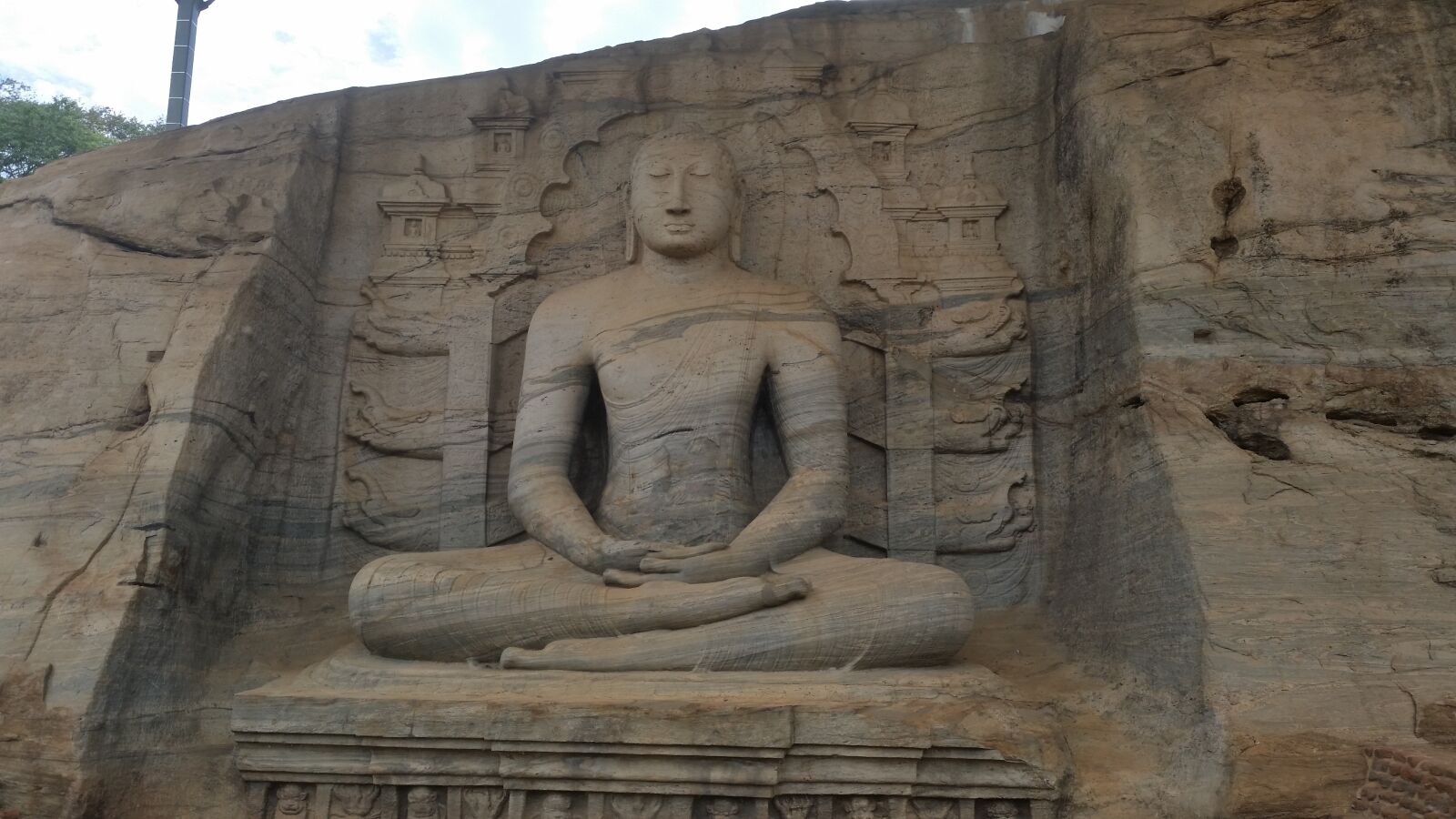 Samsung Galaxy S5 sample photo. Sri lanka, polonnaruwa, ancient photography