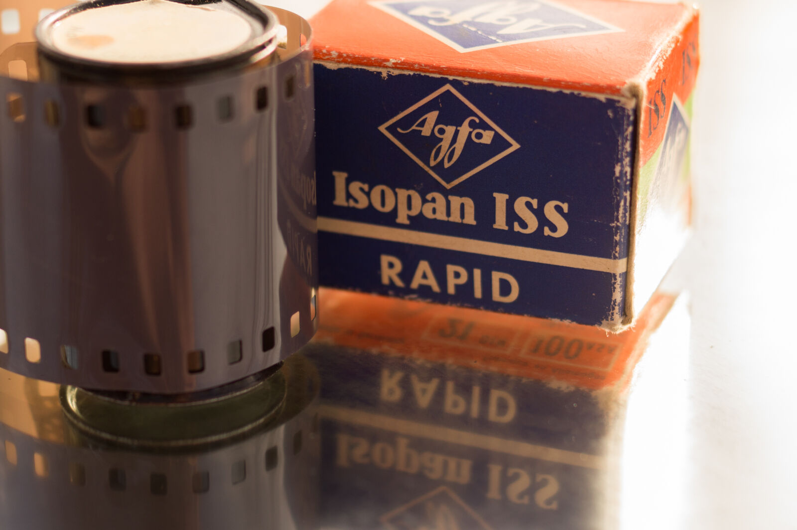 Sony DT 35mm F1.8 SAM sample photo. 1960ies, agfa, analog, camera photography