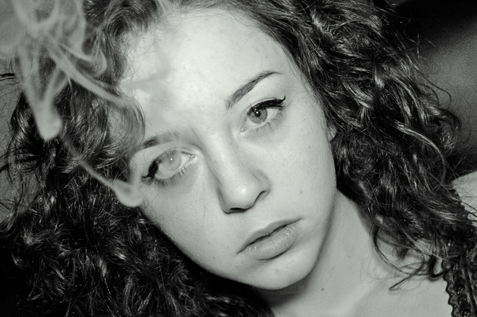 Nikon D3200 sample photo. Portrait, woman, black and photography