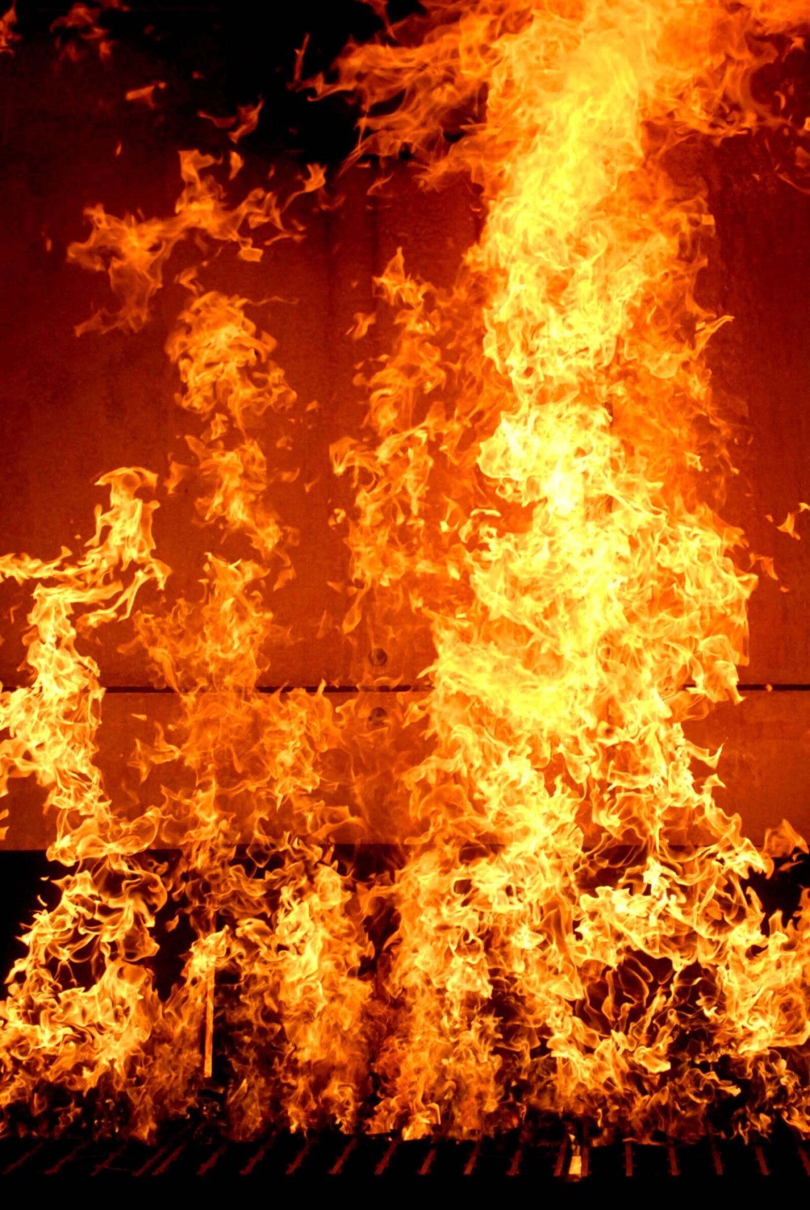 Nikon D200 sample photo. Fire, burn house, training photography