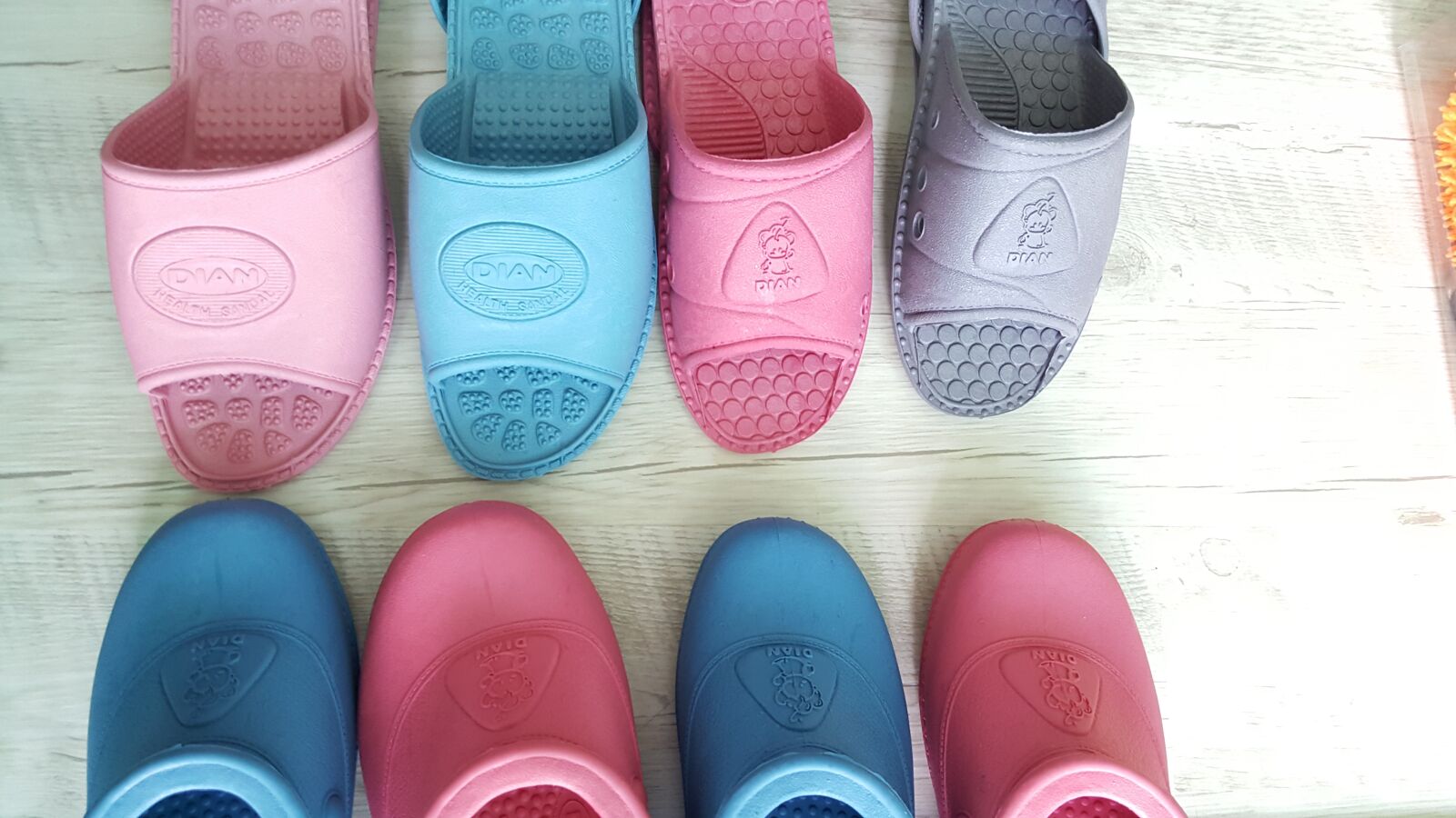 Samsung Galaxy Note5 sample photo. Shoes, living room shoes photography