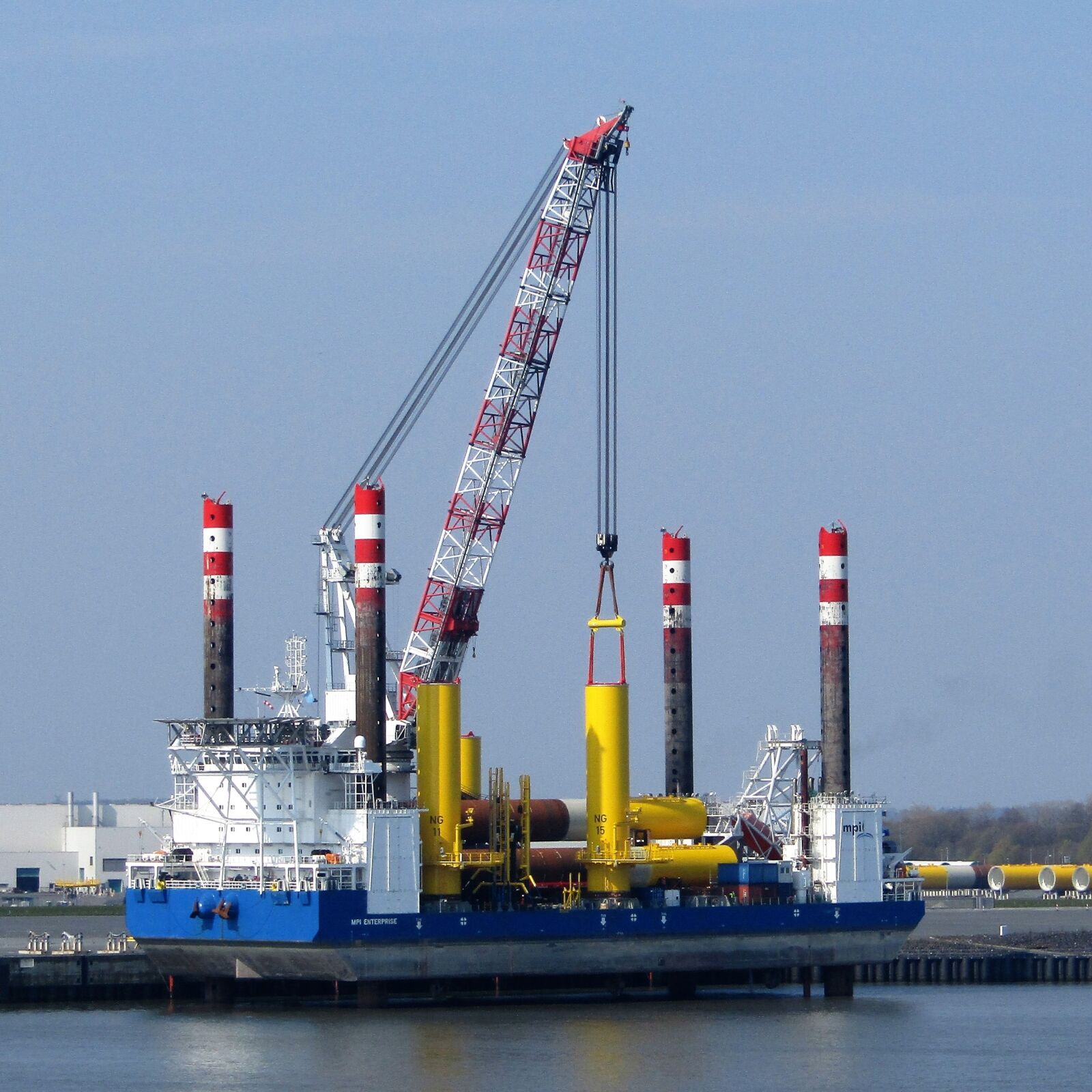 Canon PowerShot SX410 IS sample photo. Industry, crane, harbor photography