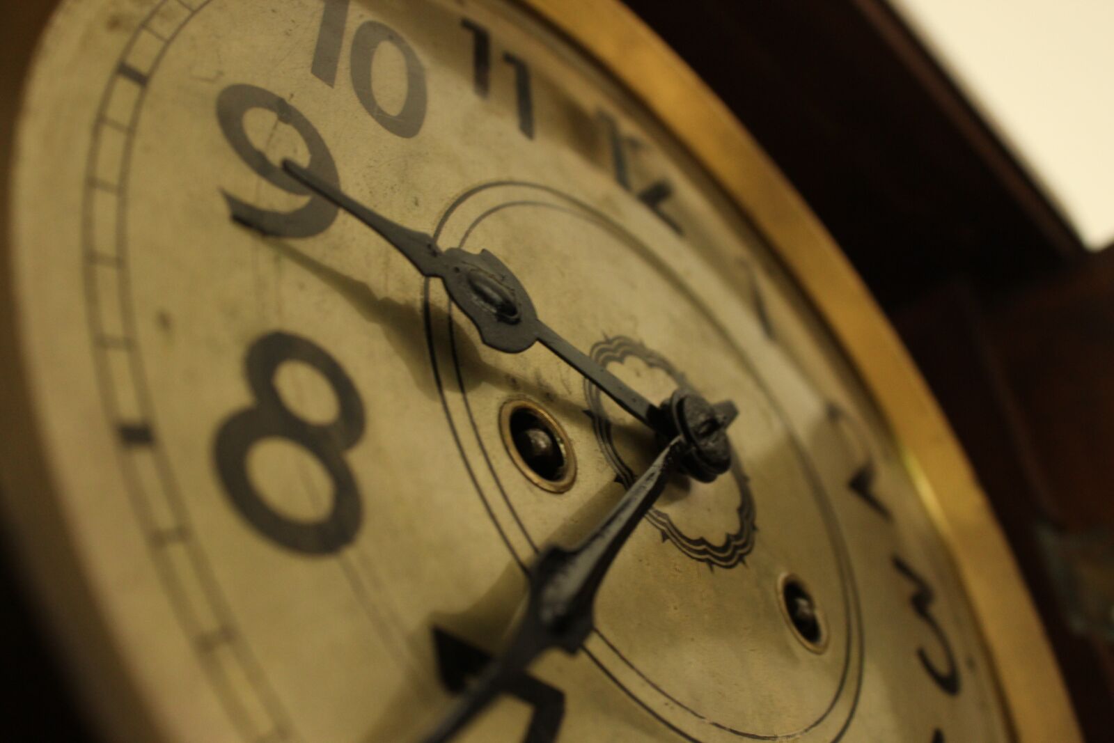 Canon EOS 600D (Rebel EOS T3i / EOS Kiss X5) sample photo. Watch, time, pointers photography