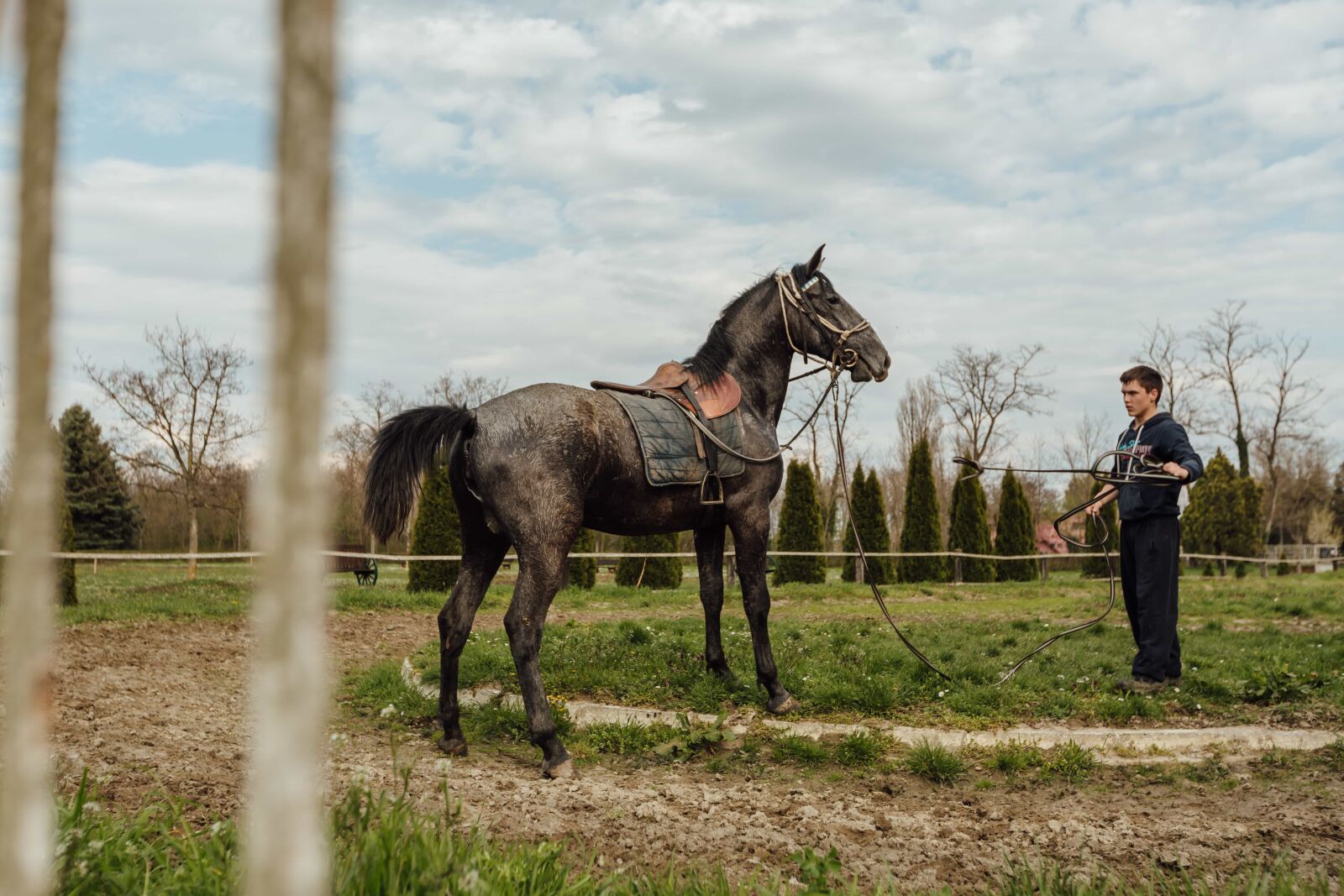 Canon EF 16-35mm F2.8L II USM sample photo. Boy, horse, horse racing photography