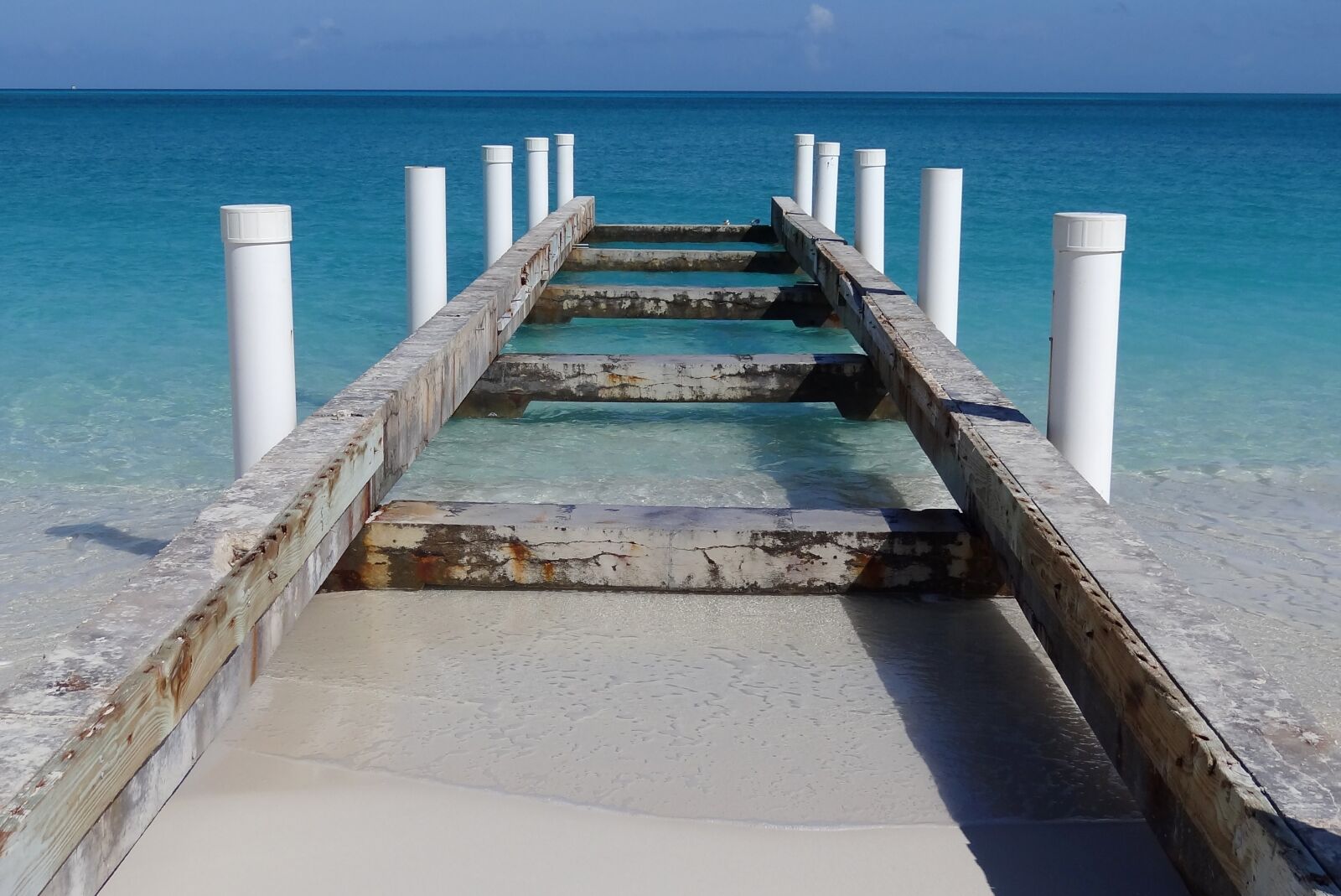 Sony Cyber-shot DSC-HX100V sample photo. Beach, bridge, salt water photography