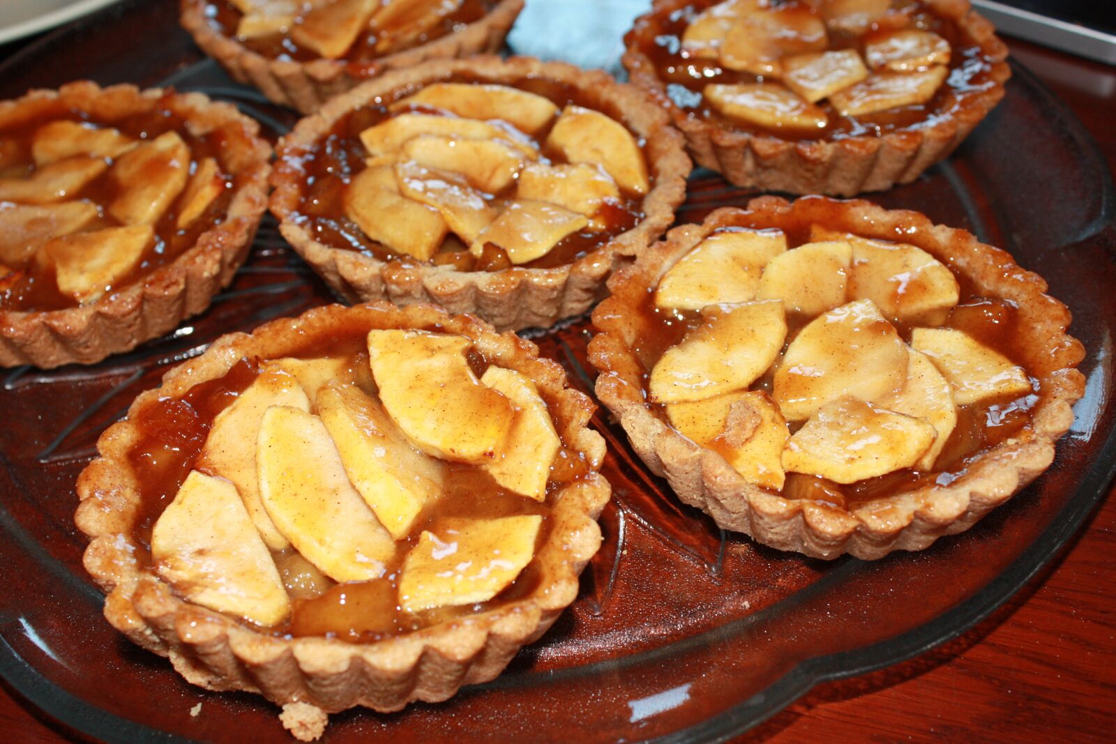 Canon EOS 450D (EOS Rebel XSi / EOS Kiss X2) sample photo. Apple, tart, food photography
