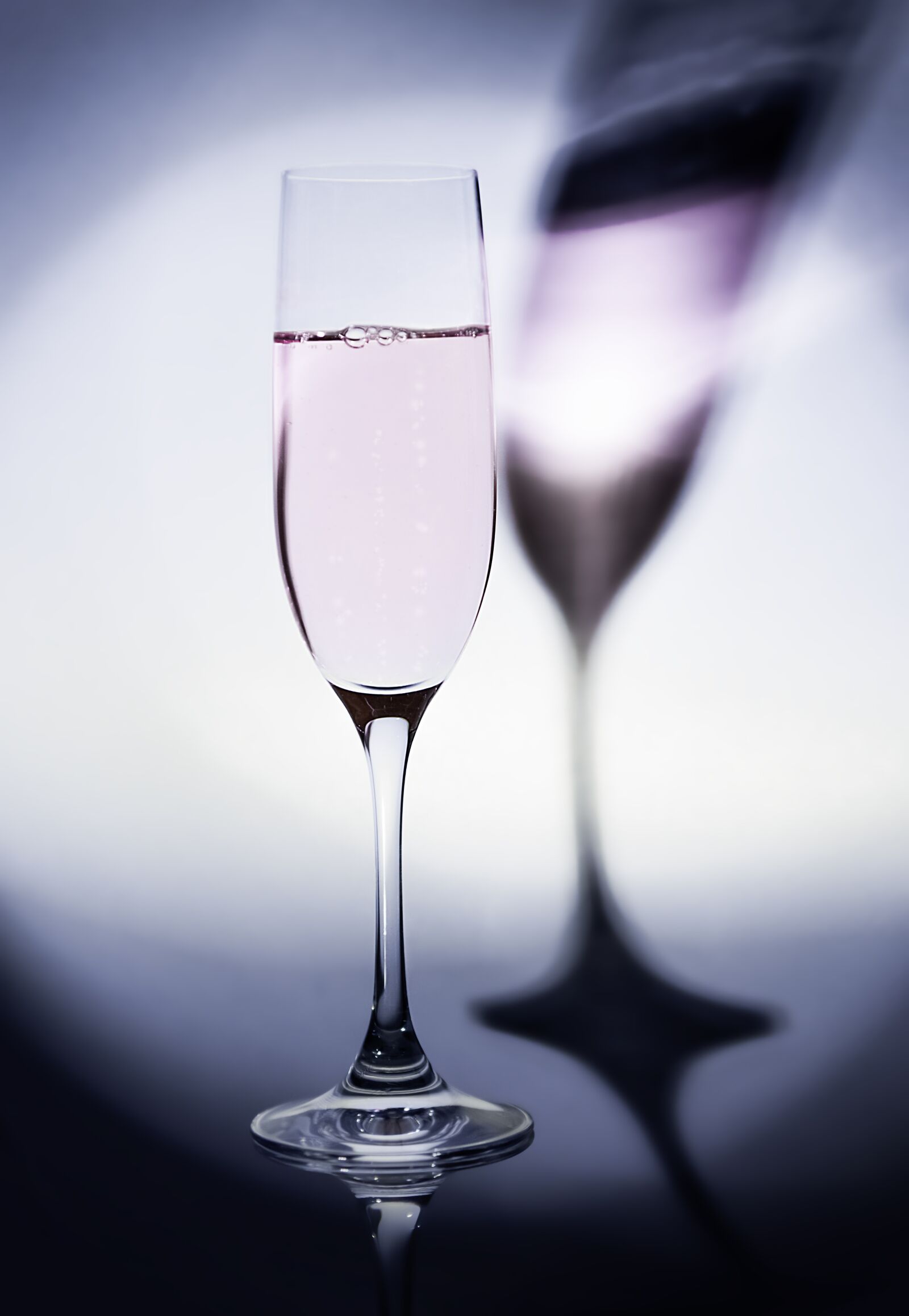 Nikon D750 sample photo. Champagne, shadow, light photography