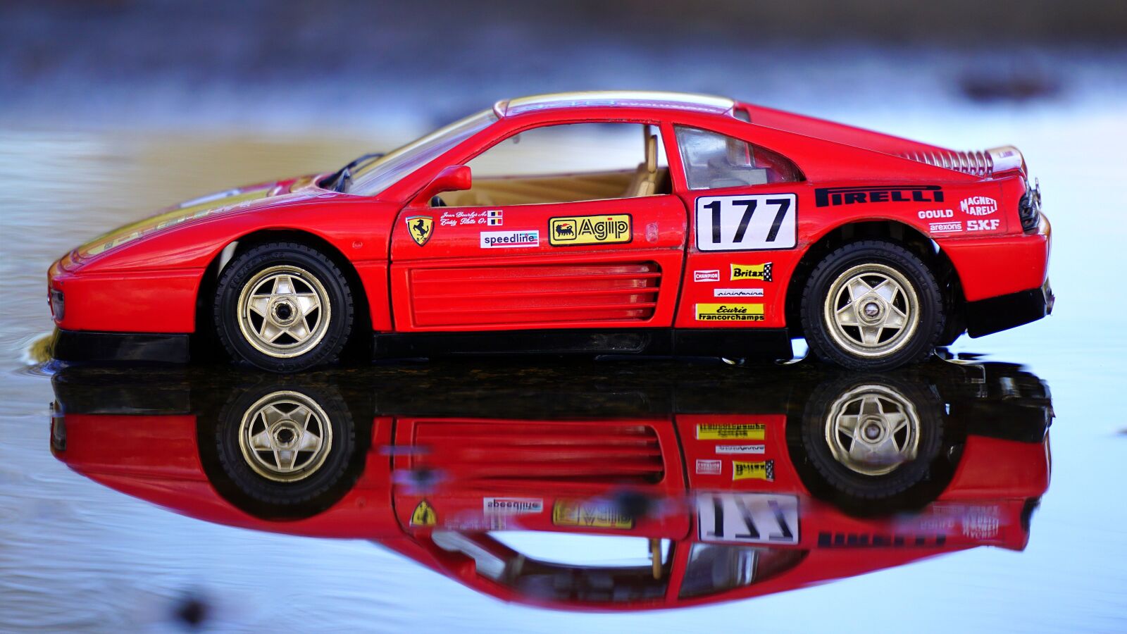 Sony E 55-210mm F4.5-6.3 OSS sample photo. Car, model, vehicle photography