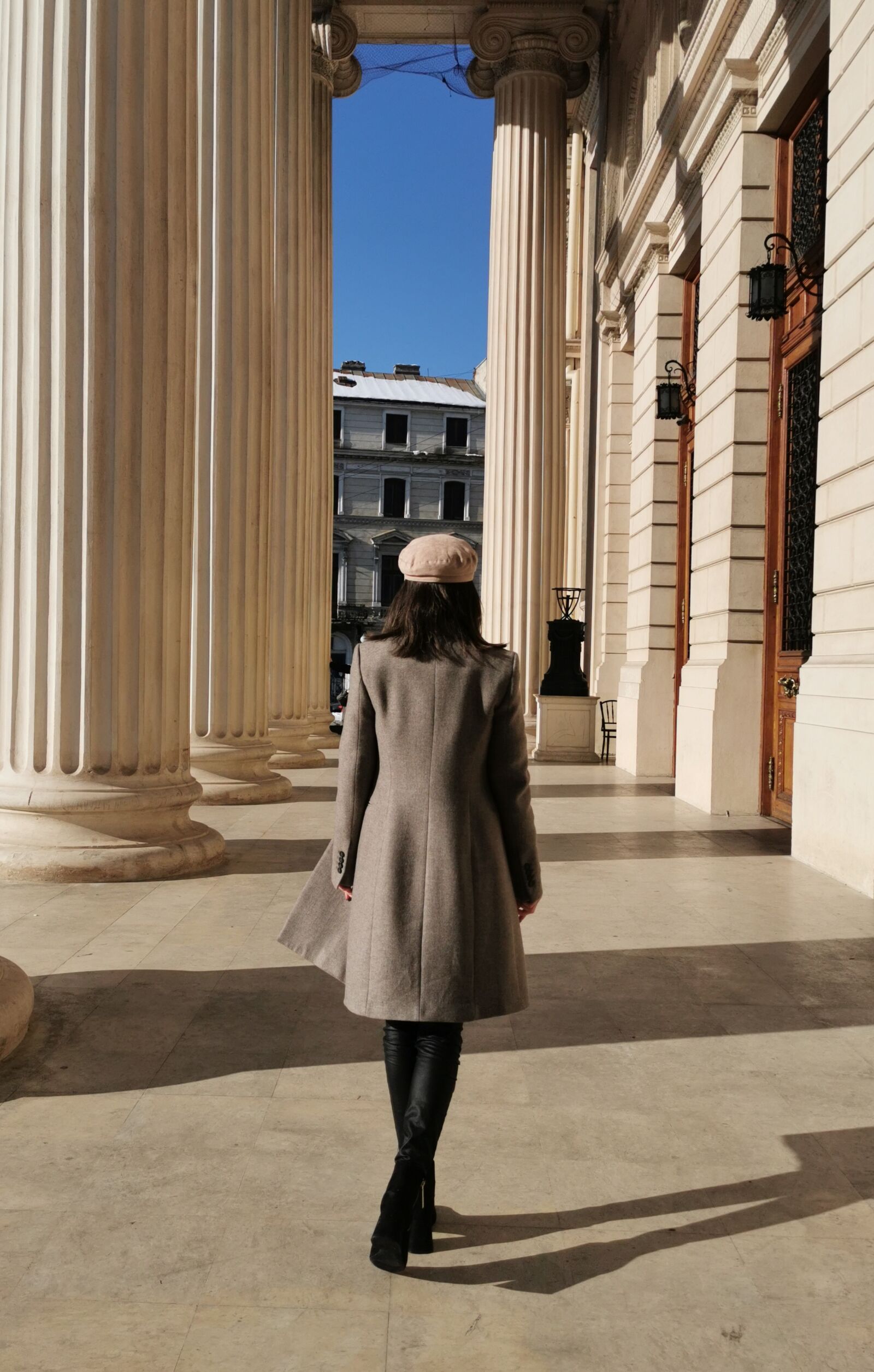 HUAWEI P30 Pro sample photo. Fashion, architecture, shadows photography