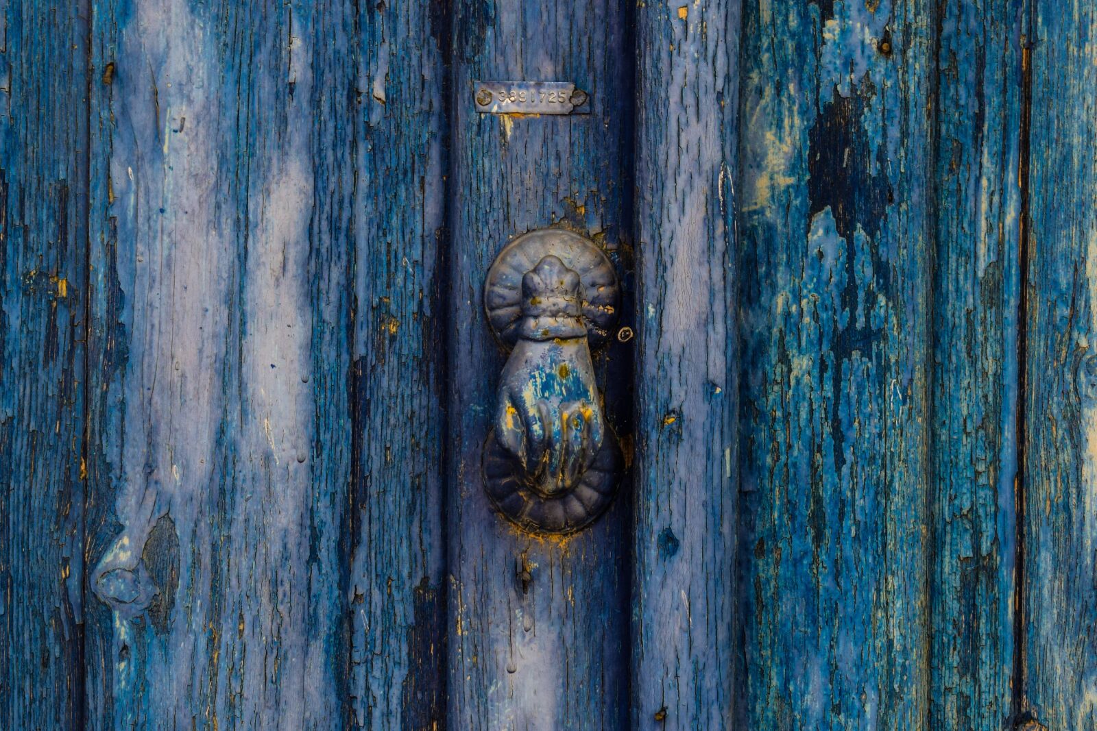Nikon D3300 sample photo. Old door, wooden, blue photography