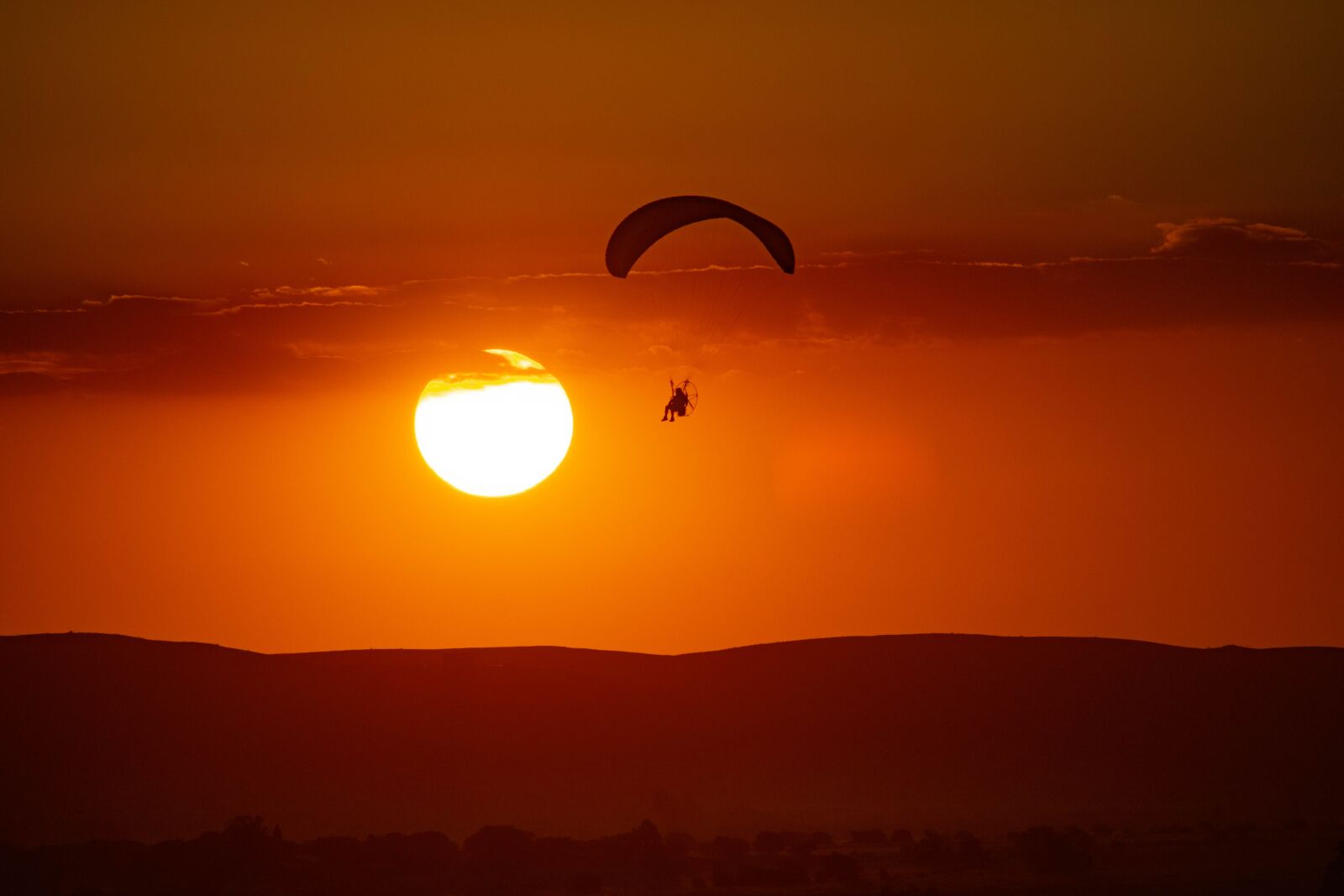 Nikon D3400 sample photo. Paramotor, flight, paragliding photography