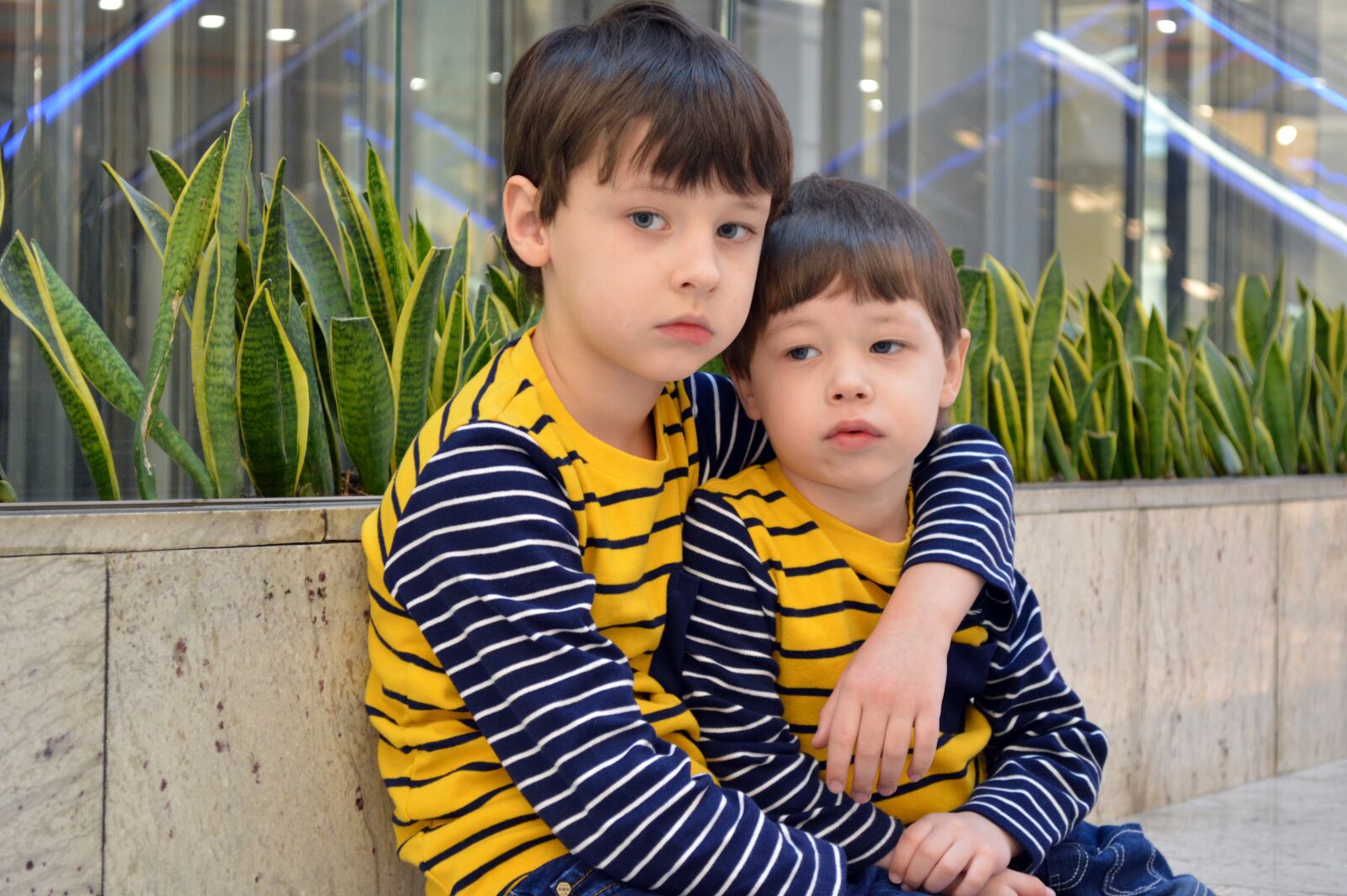 Nikon D3200 sample photo. Kids, brothers, baby photography
