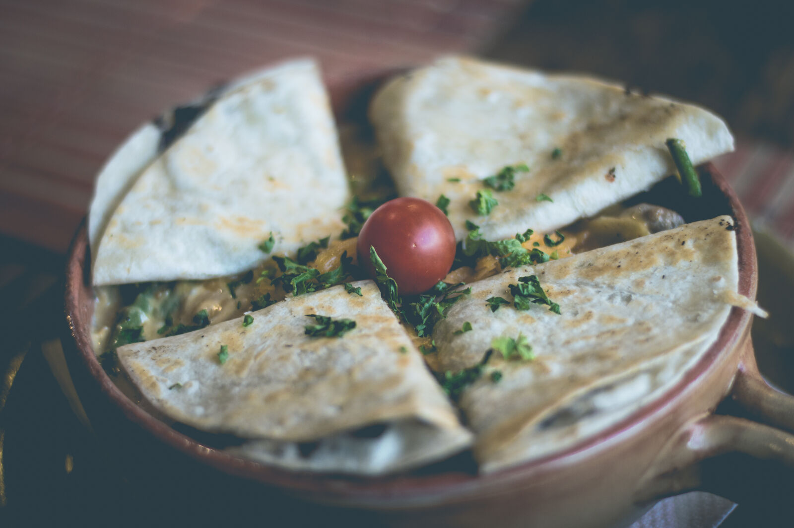Nikon D3200 + Nikon AF-S Nikkor 50mm F1.8G sample photo. Meal, food, dish, mexican photography