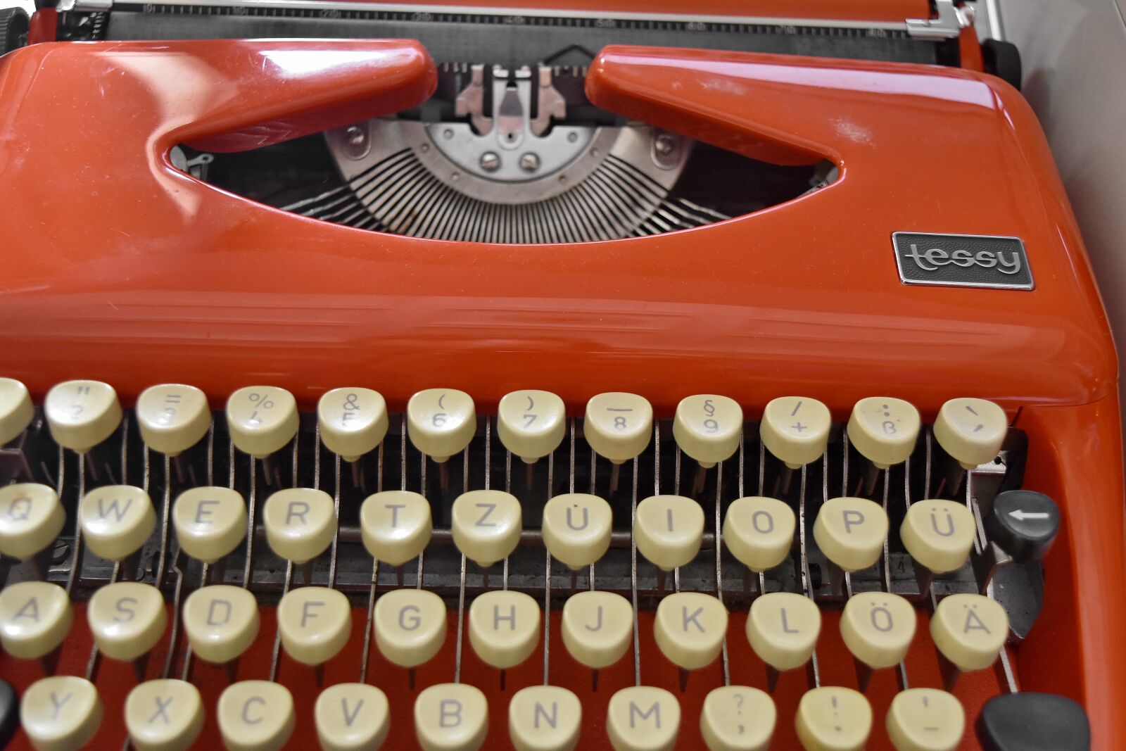 Nikon D5500 sample photo. Nostalgia, device, antique, keyboard photography