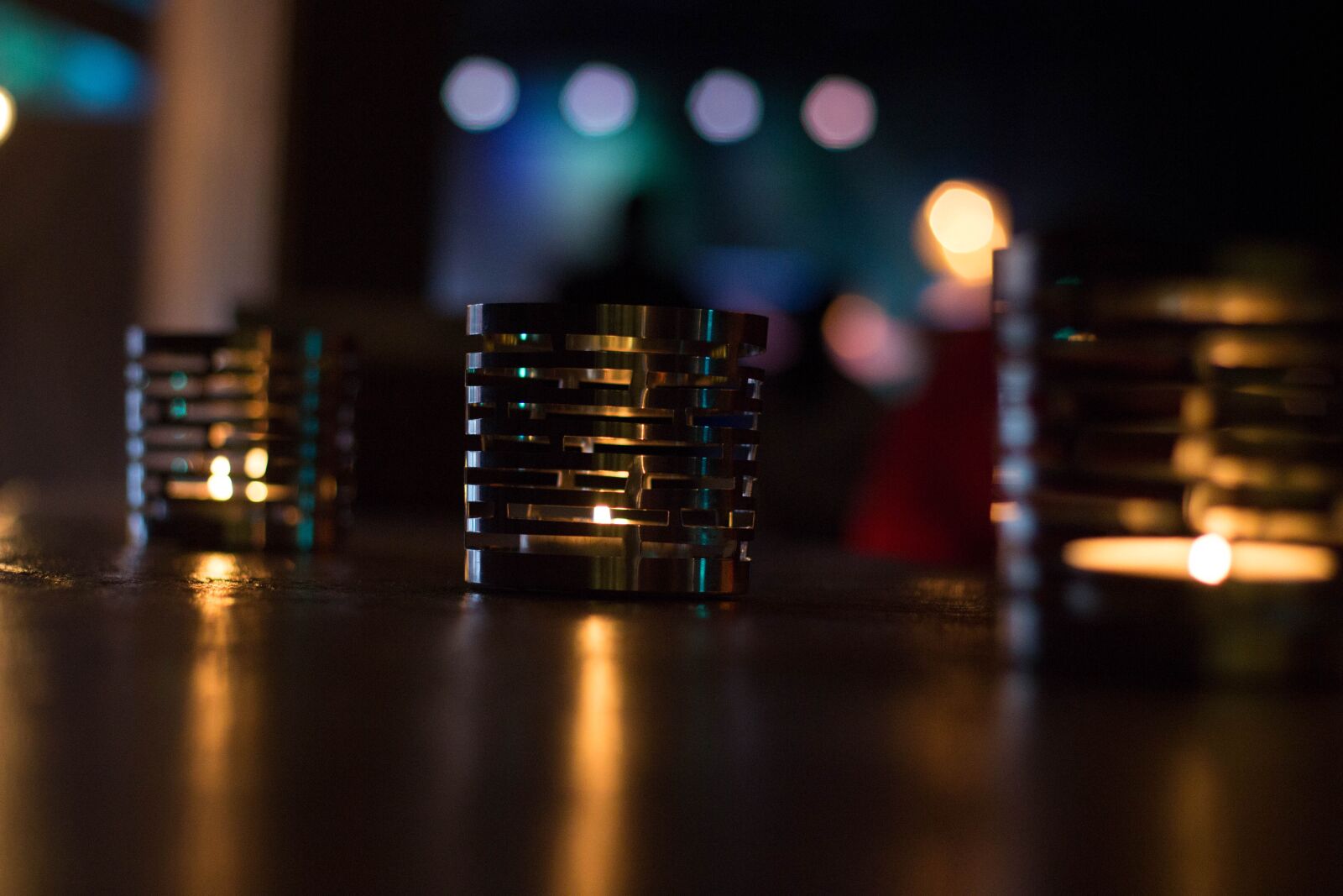 Canon EOS 600D (Rebel EOS T3i / EOS Kiss X5) + Canon EF 50mm F1.8 II sample photo. Candles, lights, pittsburgh photography
