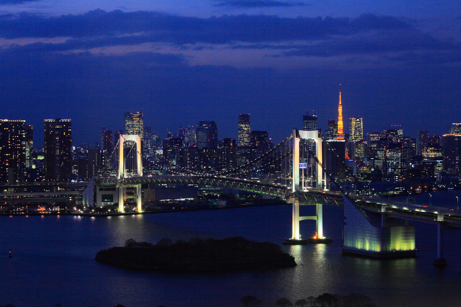 Canon EF 70-200mm F4L IS USM sample photo. Architecture, bridge, building, japan photography