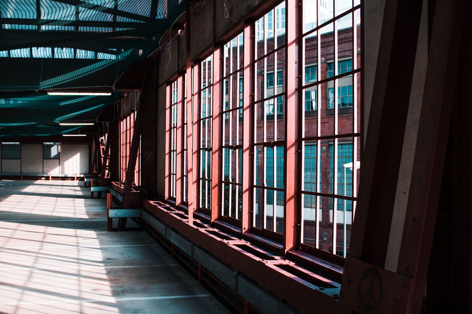 Sony SLT-A65 (SLT-A65V) sample photo. Library, building, architecture photography