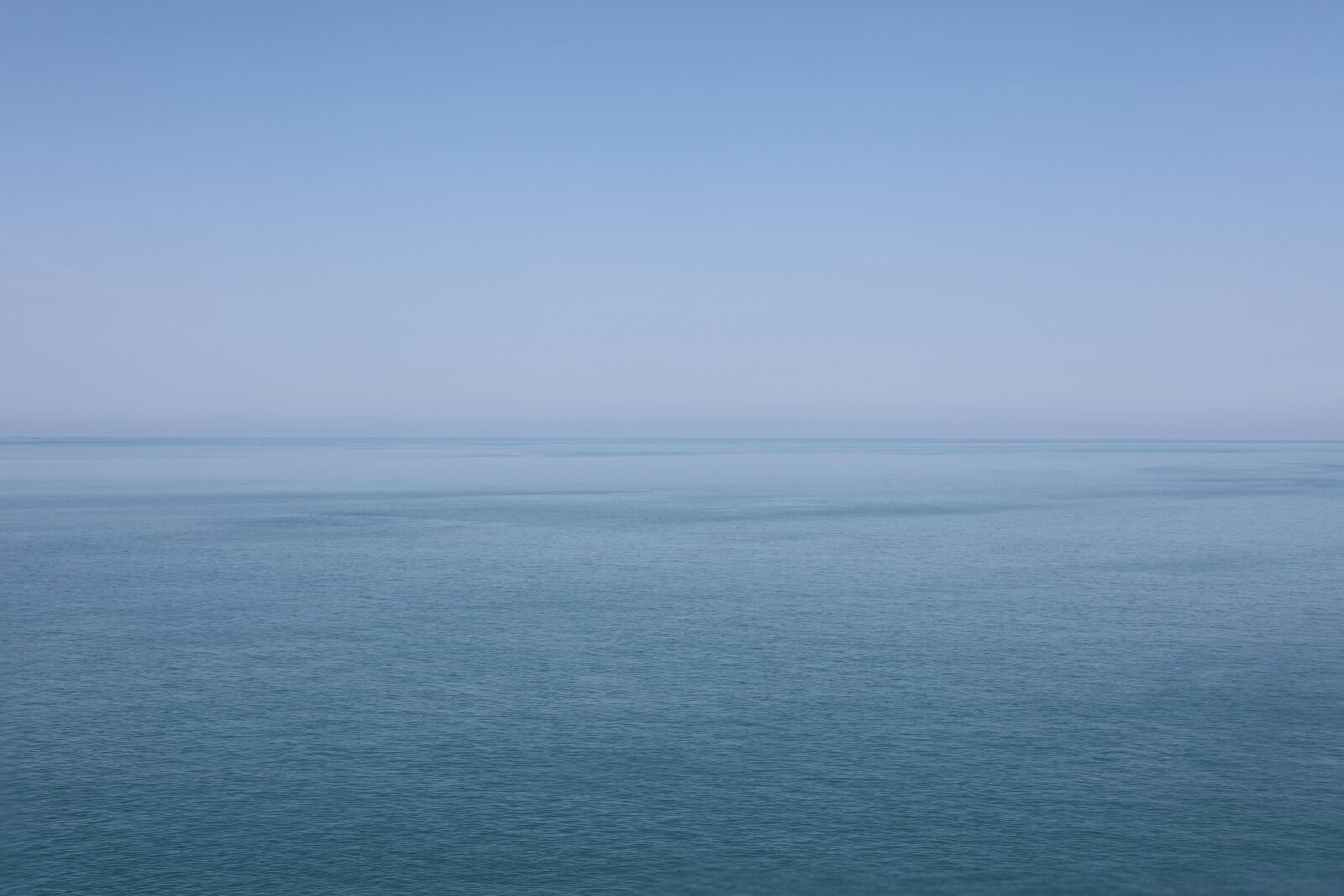 Canon EOS 5D Mark II sample photo. Sea, sky, purity photography