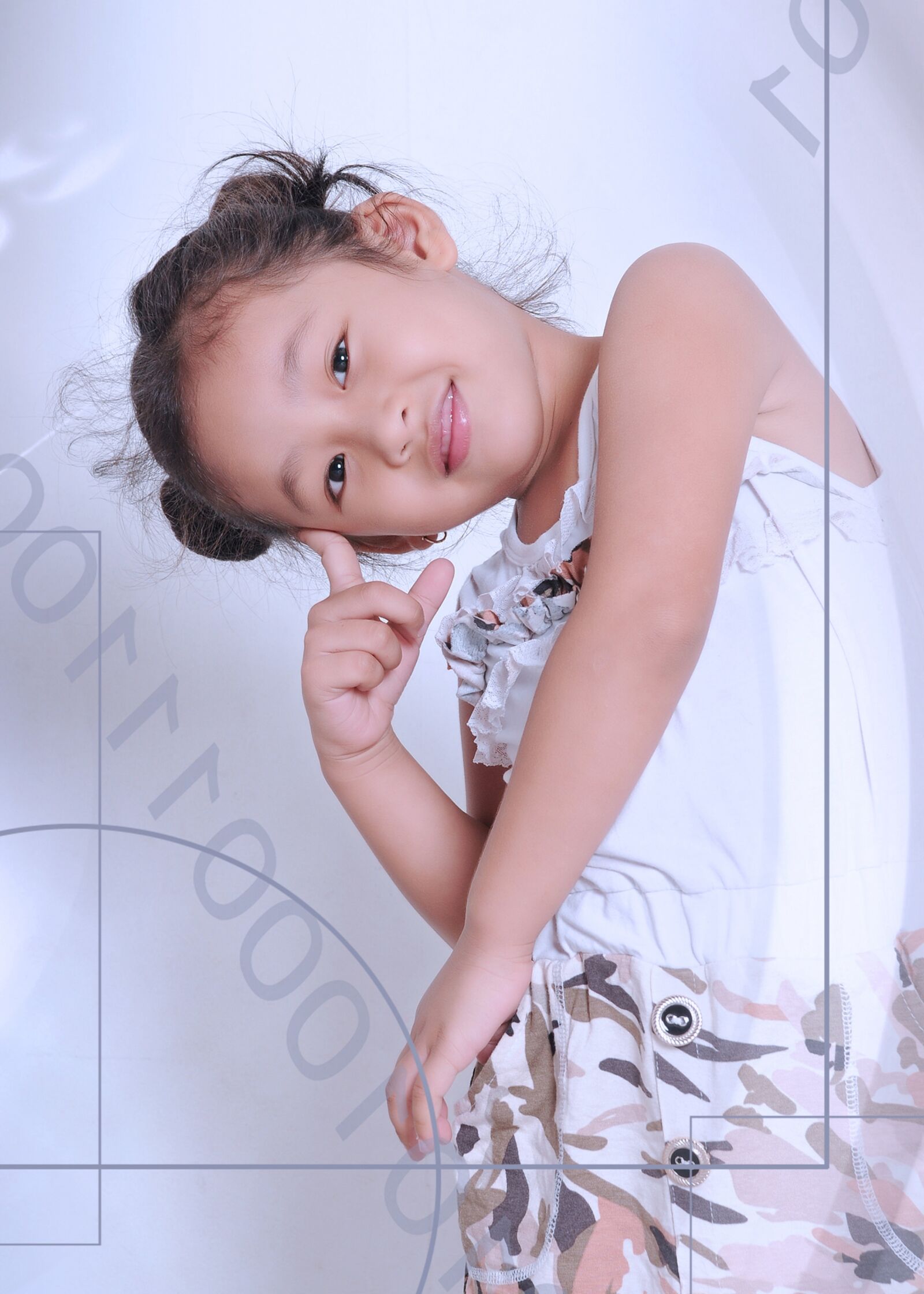 Nikon D300 sample photo. Kids, baby uk, ng photography