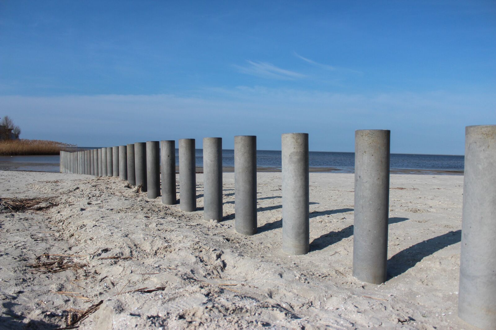Canon EOS 600D (Rebel EOS T3i / EOS Kiss X5) sample photo. Makkum, beach, sand photography
