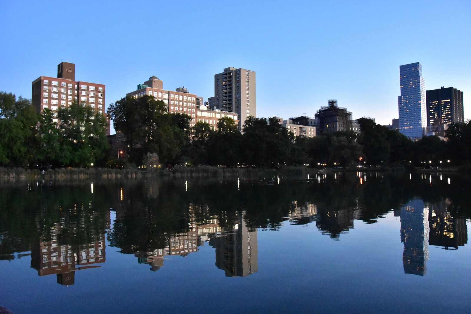 Nikon D7200 sample photo. Manhattan, buildings, water photography