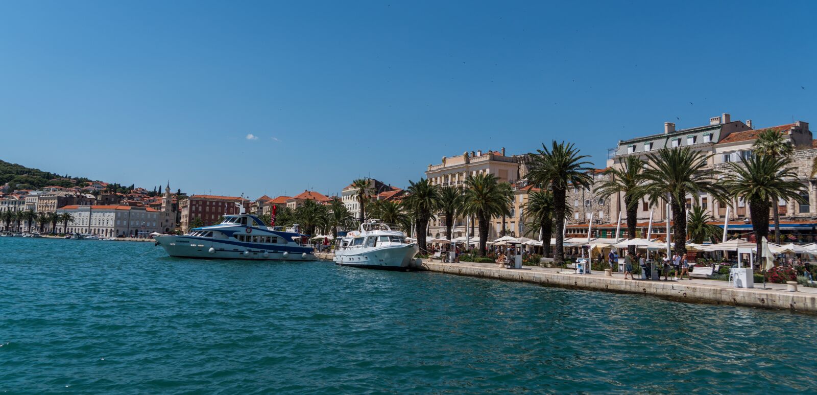 Sony a7R II + Sony FE 24-240mm F3.5-6.3 OSS sample photo. Split, croatia, shore photography