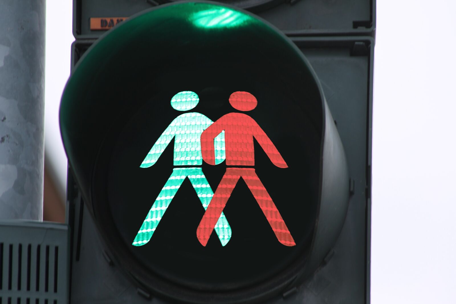 Canon EOS 1100D (EOS Rebel T3 / EOS Kiss X50) sample photo. Traffic lights, against each photography