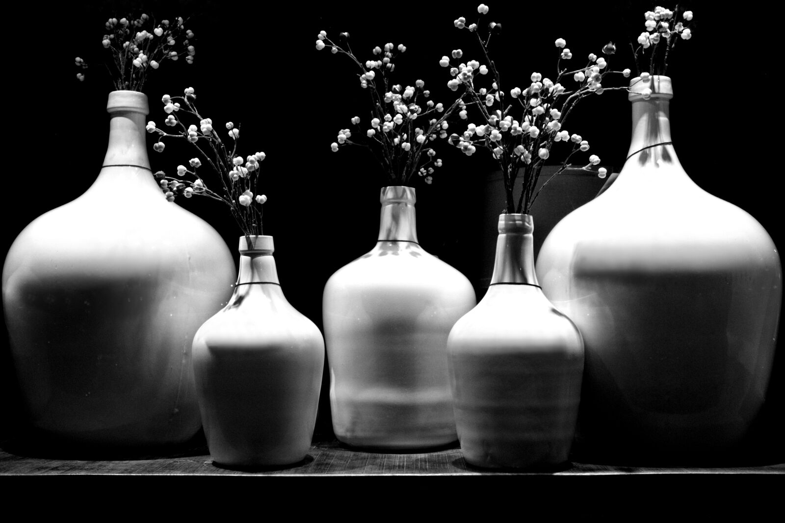 Pentax K-3 sample photo. Monochrome, art, ceramic photography