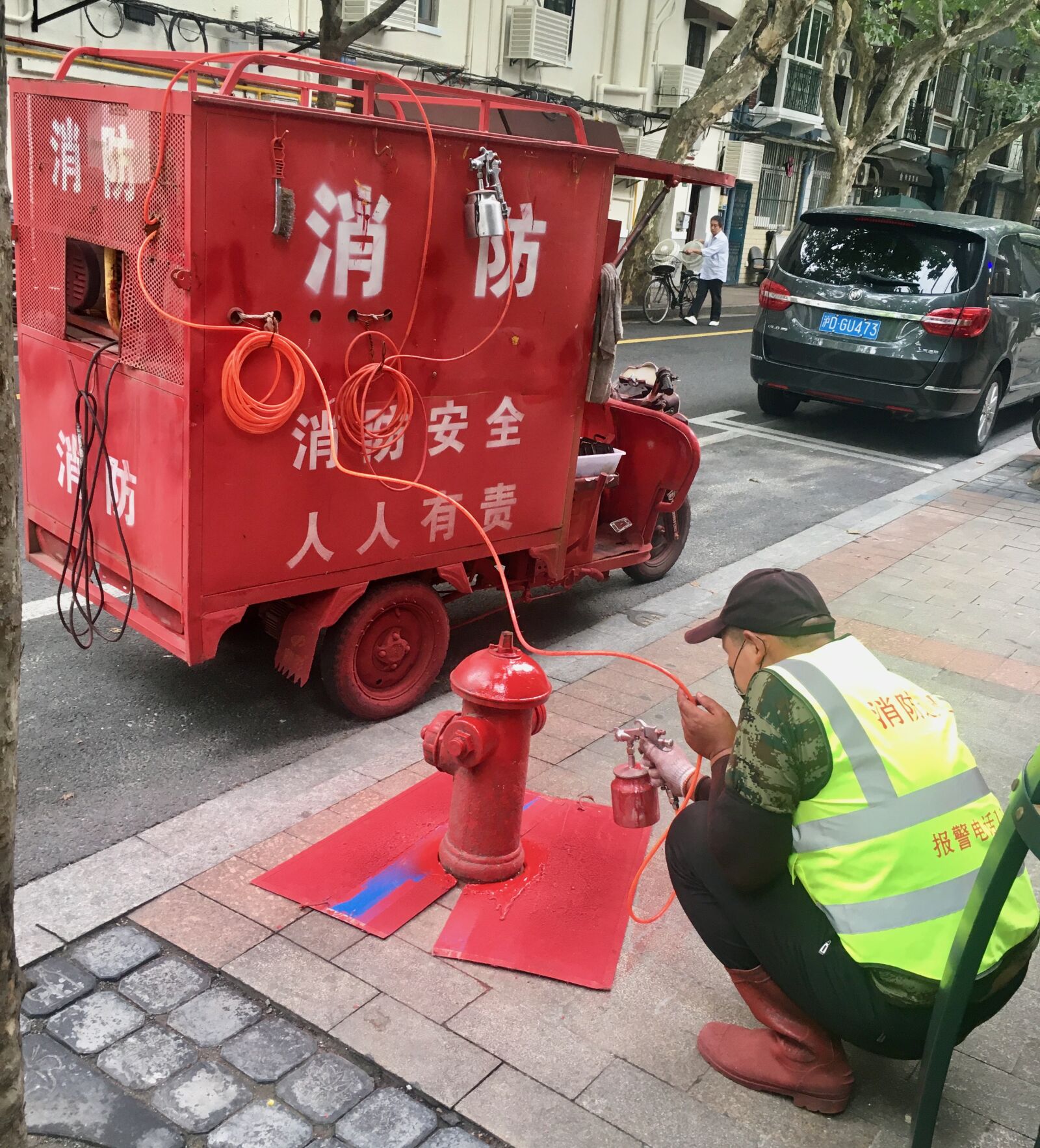 iPhone 6s back camera 4.15mm f/2.2 sample photo. Fire hydrant, red, painting photography