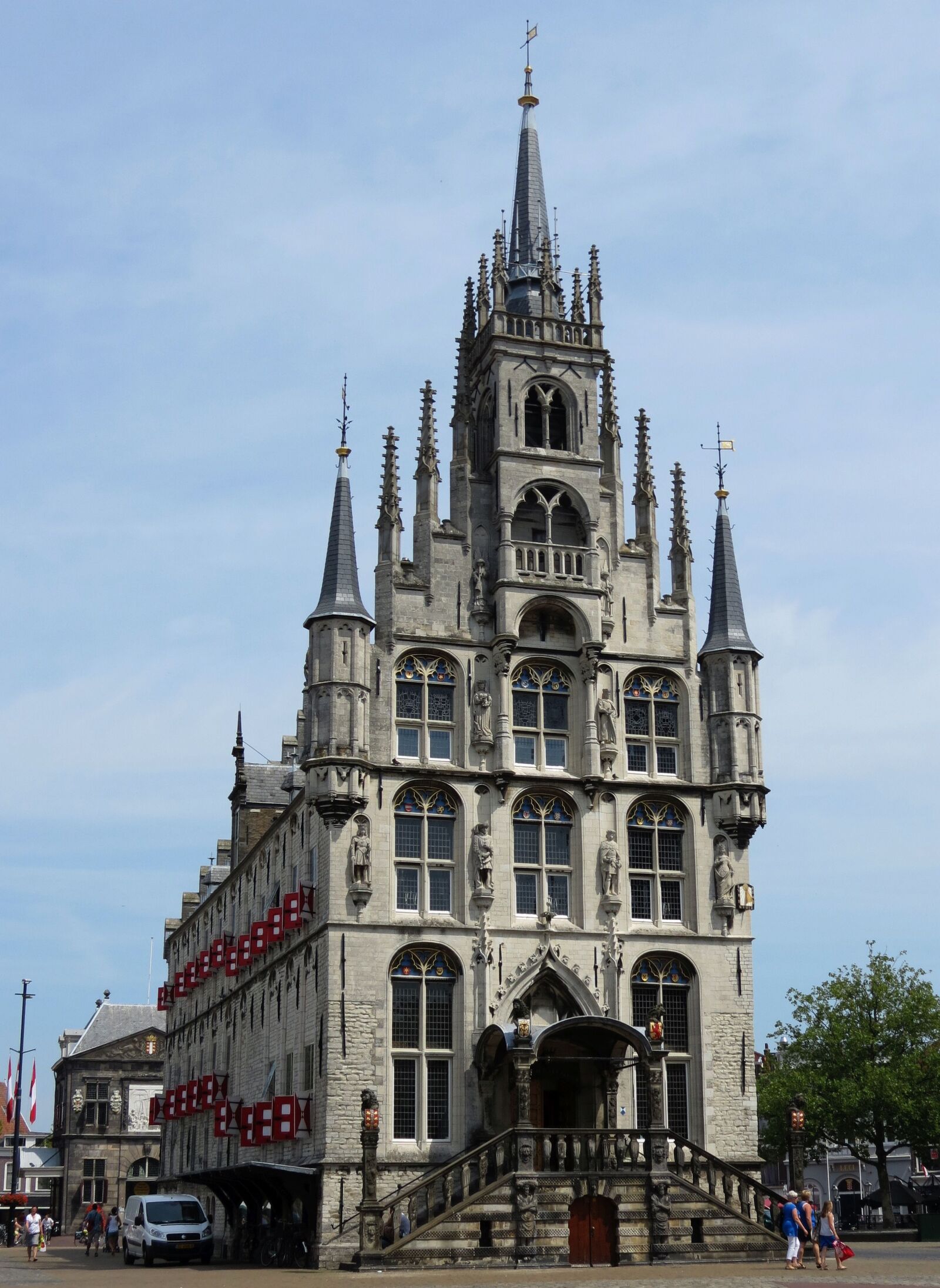 Canon PowerShot SX40 HS sample photo. Netherlands, gouda, the town photography