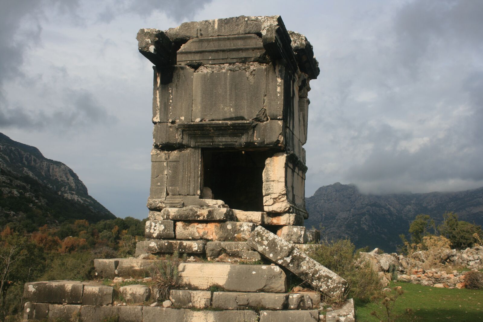 Canon EOS 400D (EOS Digital Rebel XTi / EOS Kiss Digital X) sample photo. Lycian way, lika yolu photography