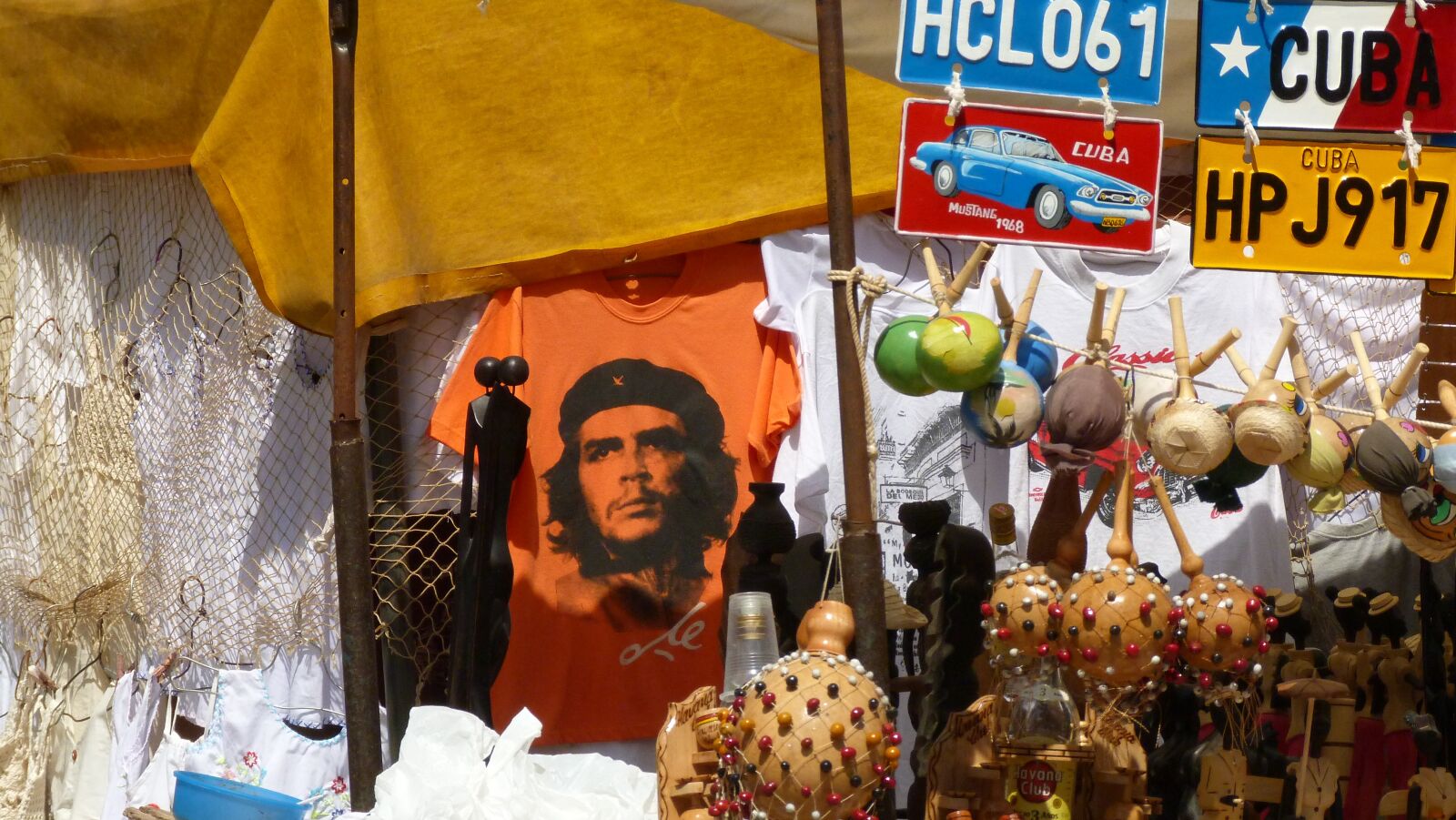 Panasonic Lumix DMC-FZ40 (Lumix DMC-FZ45) sample photo. Cuba, market, memory photography
