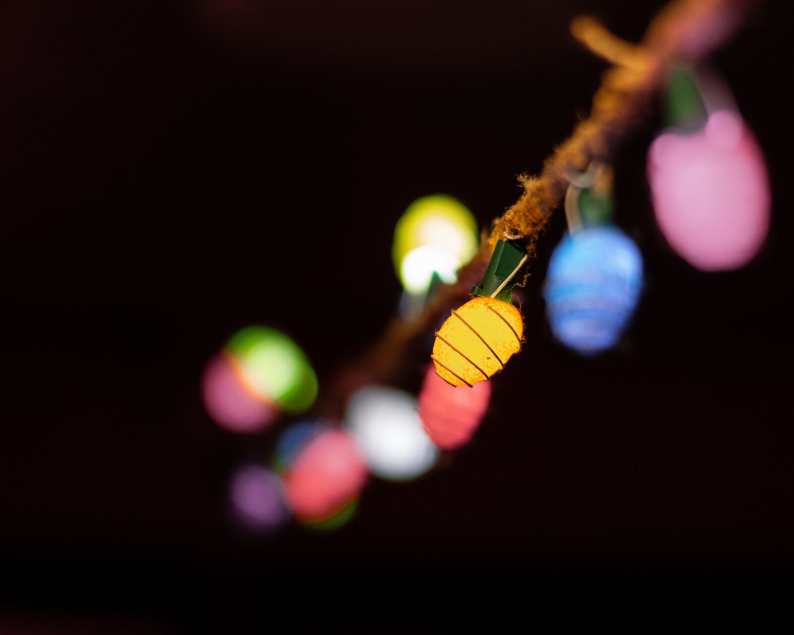Nikon D3400 sample photo. Lights, christmas, colors photography